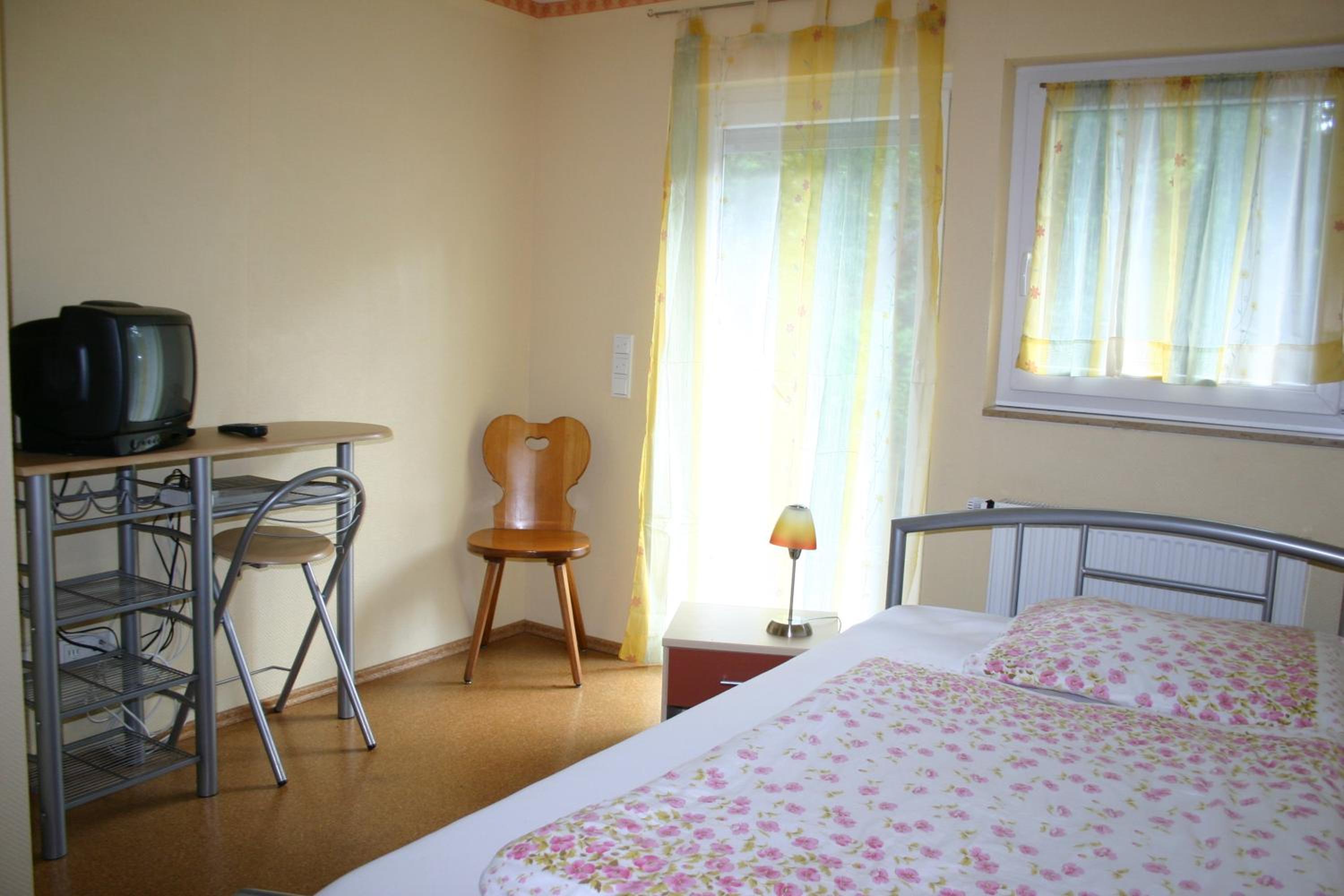 Single Room photo 2