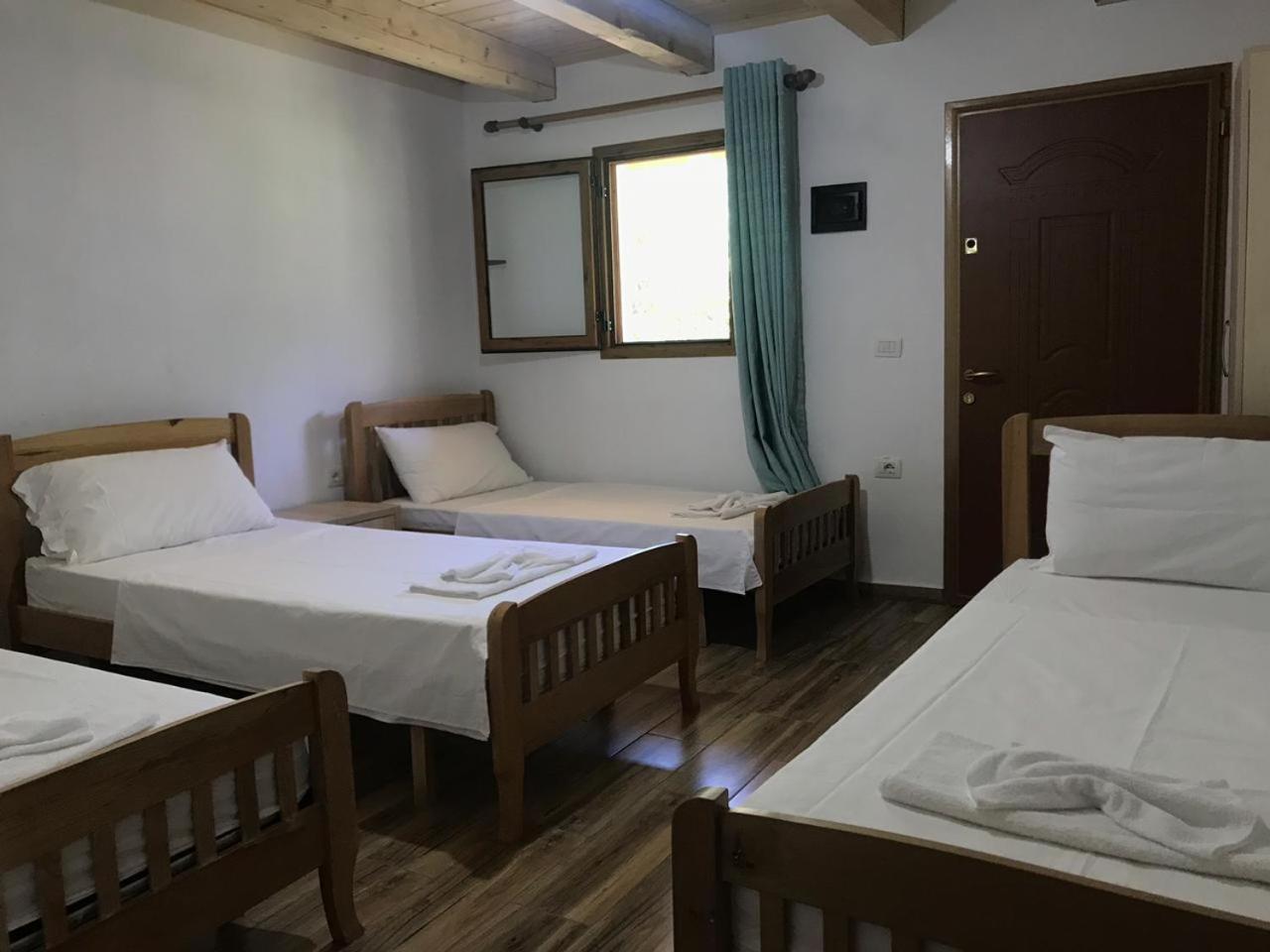 Classic Quadruple Room photo 1