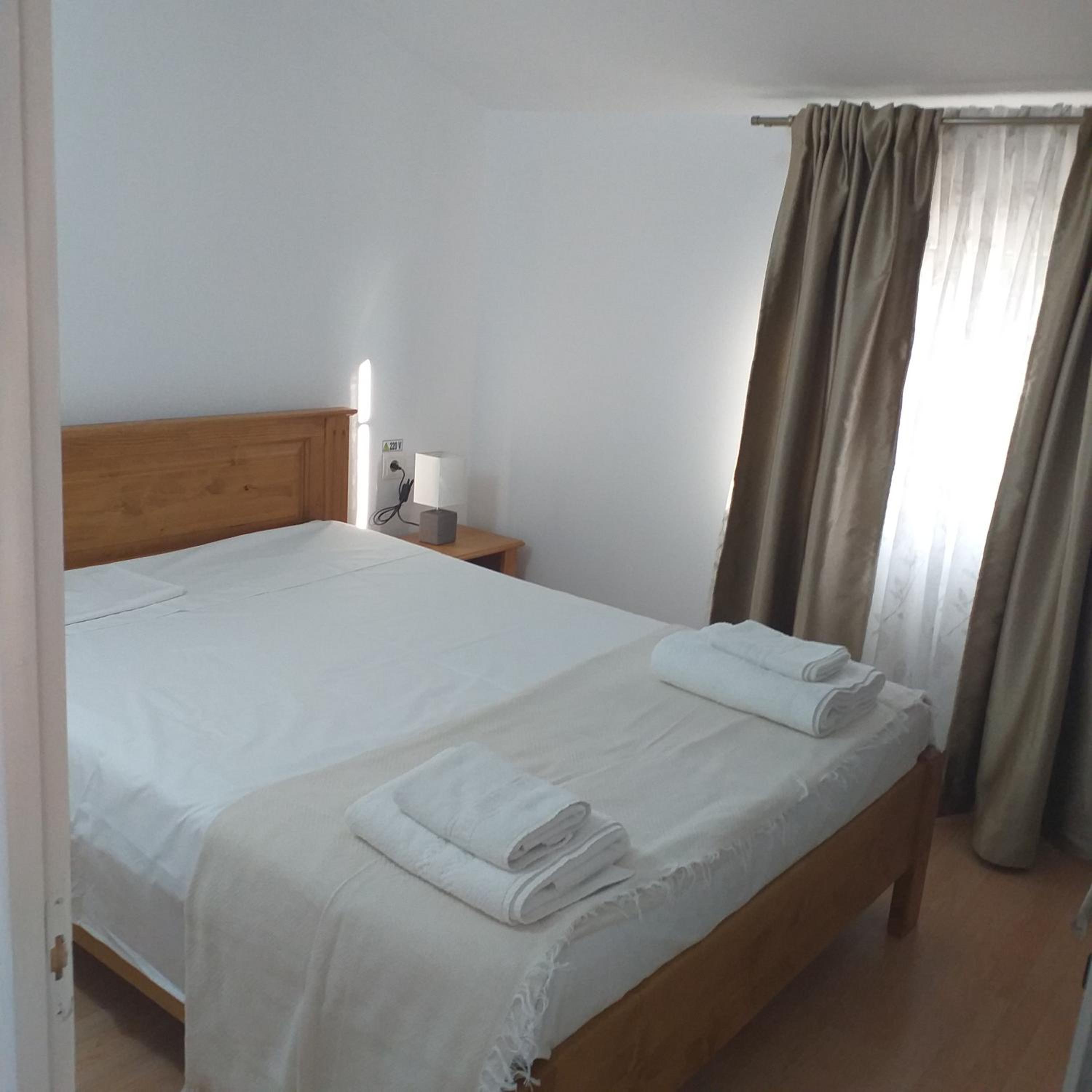 Two-Bedroom Apartment - Photo 3