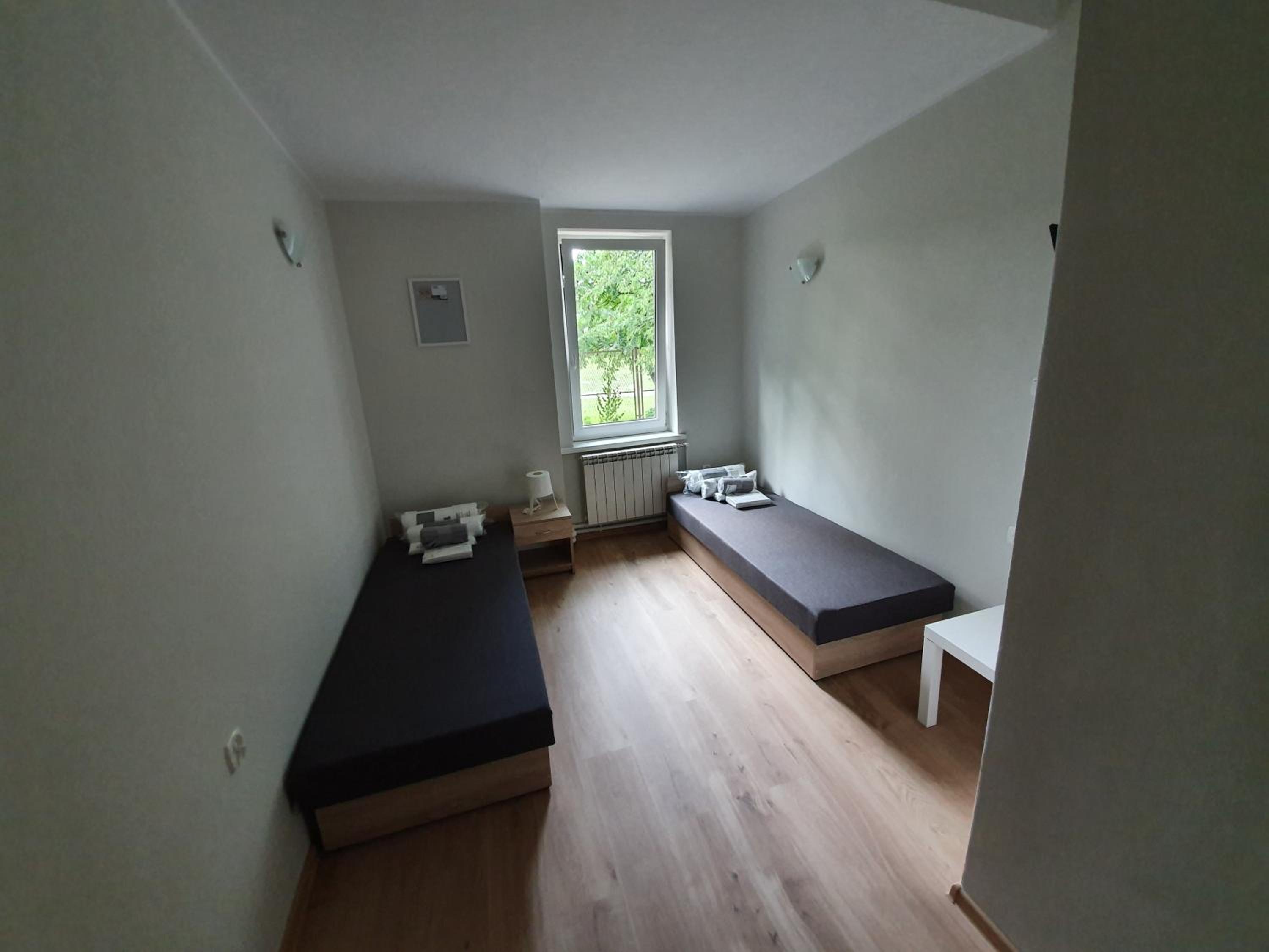 Double Room - Photo 4