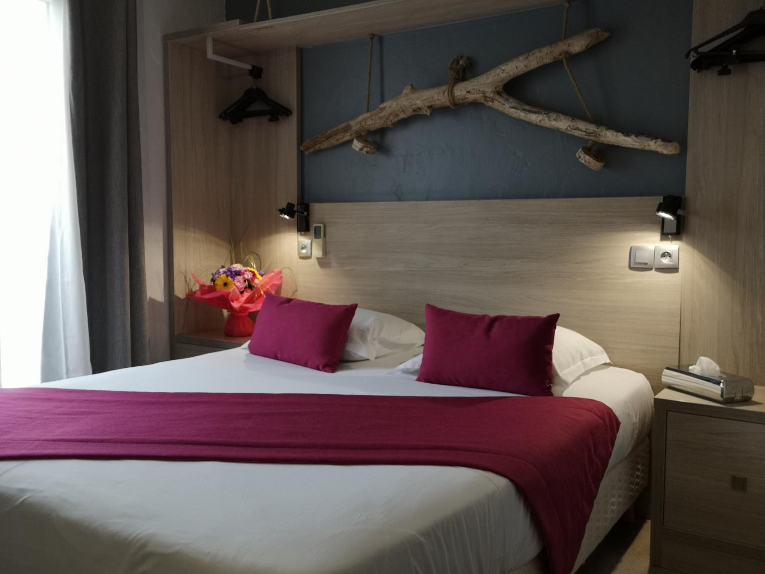 Double Room - Photo 4