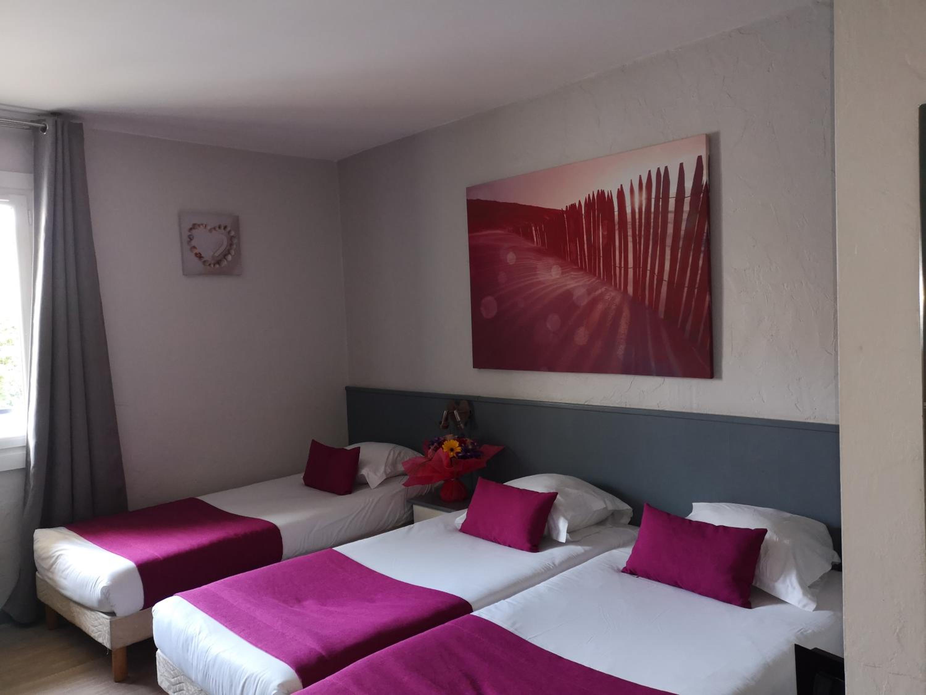 Triple Room - Photo 1