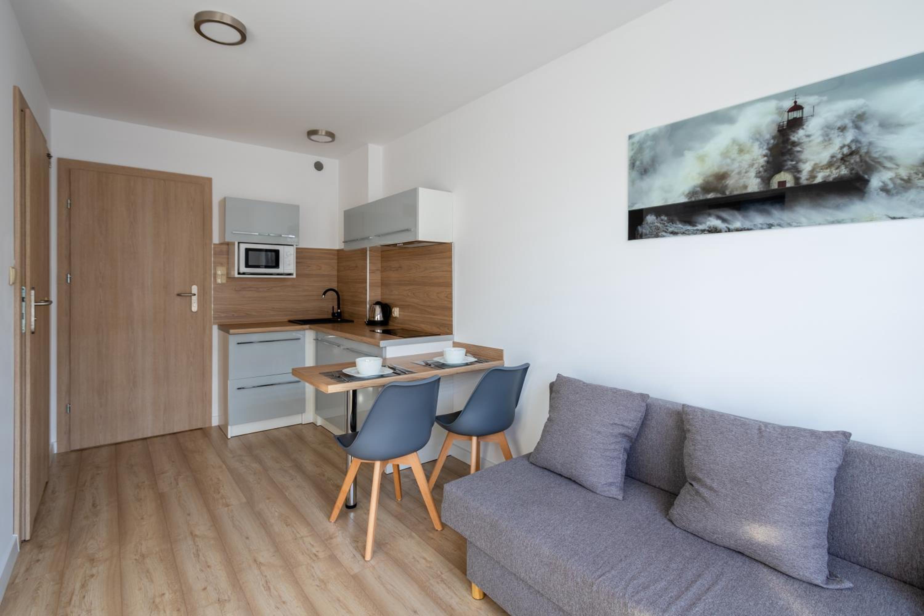 Apartment photo 2