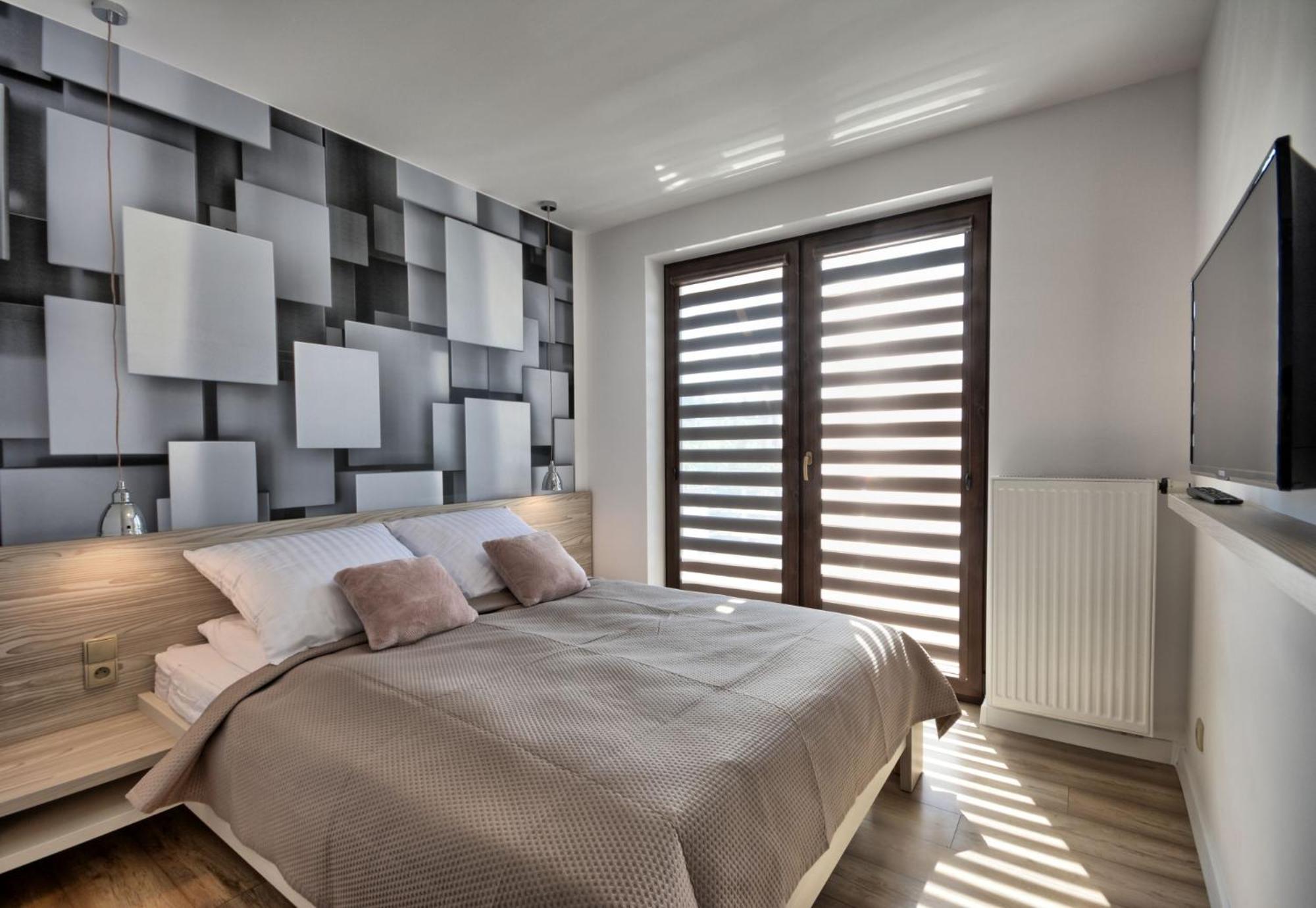 Deluxe Double Room with Balcony photo 2