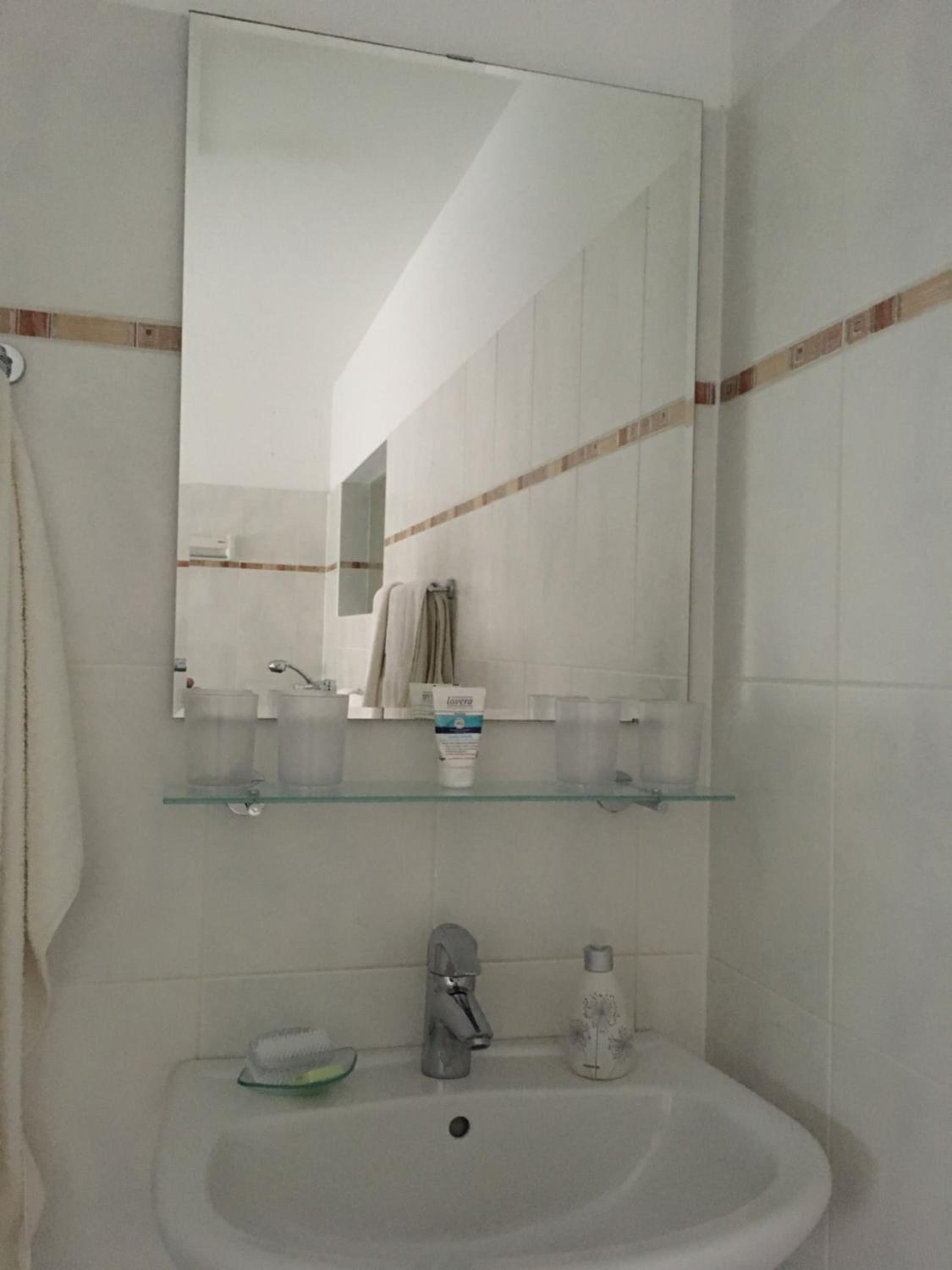 Family Room with Private Bathroom - Photo 40