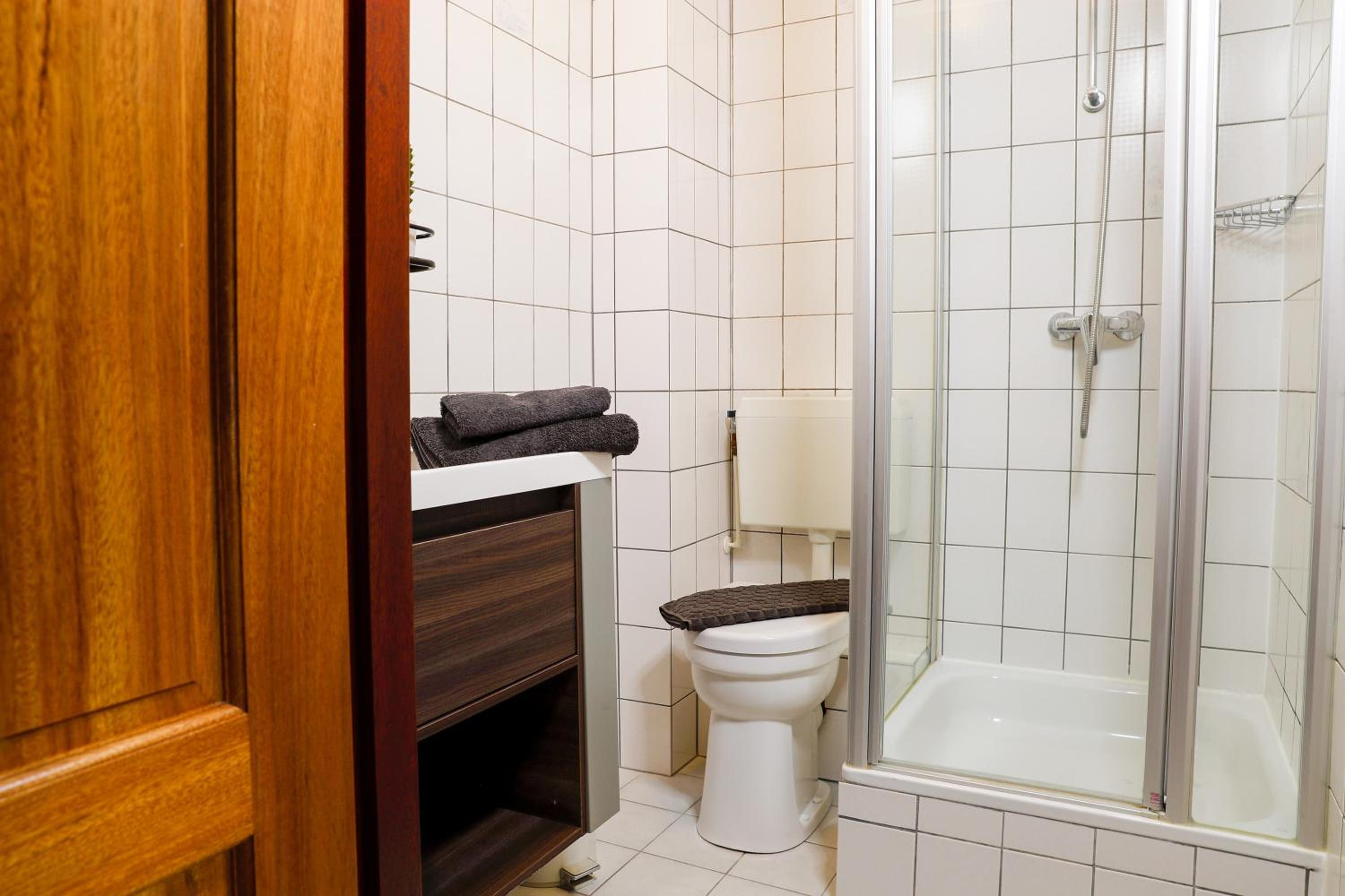 Deluxe Double Room - Photo 8