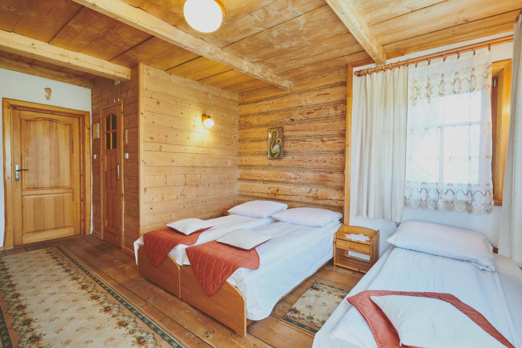 Triple Room - Photo 2