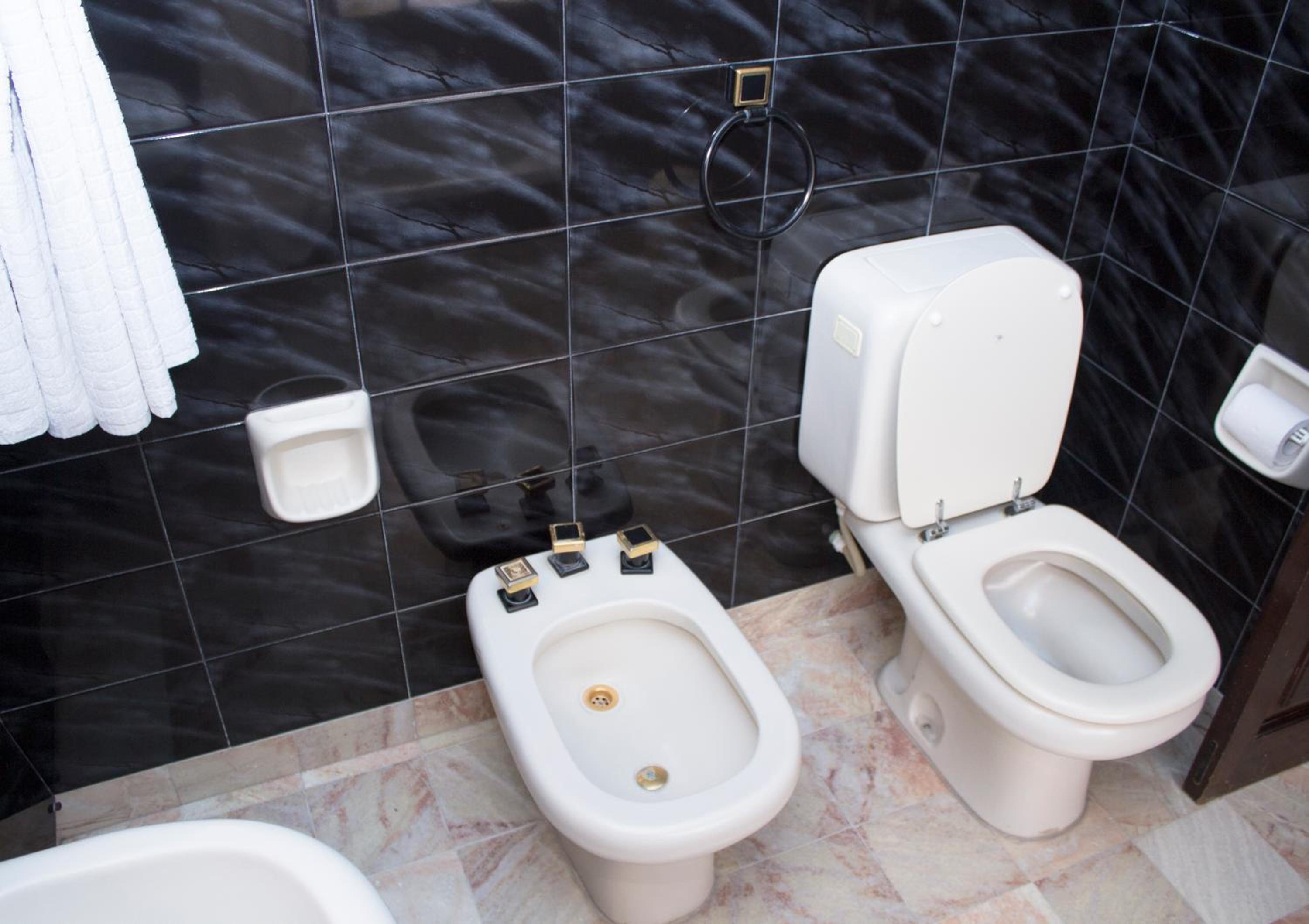 Superior King Suite photo 2