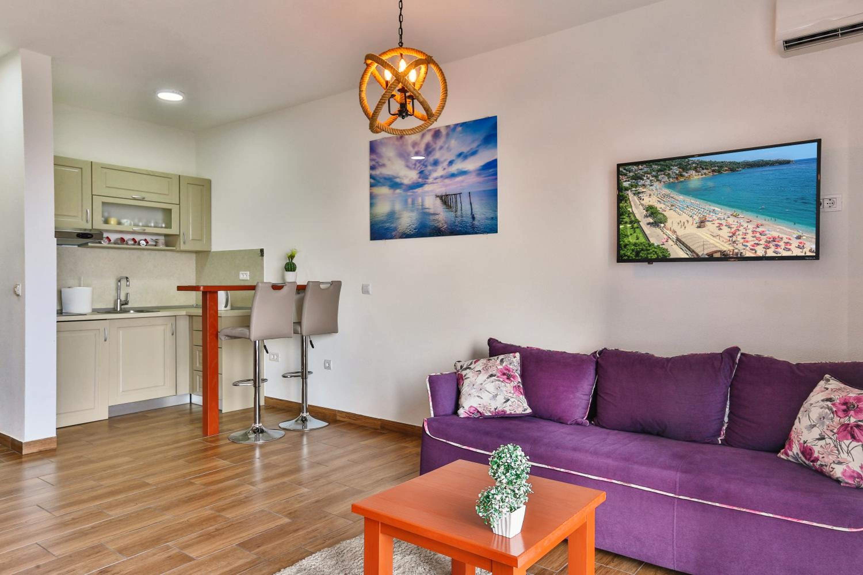 Studio Apartment with Sea View photo 3