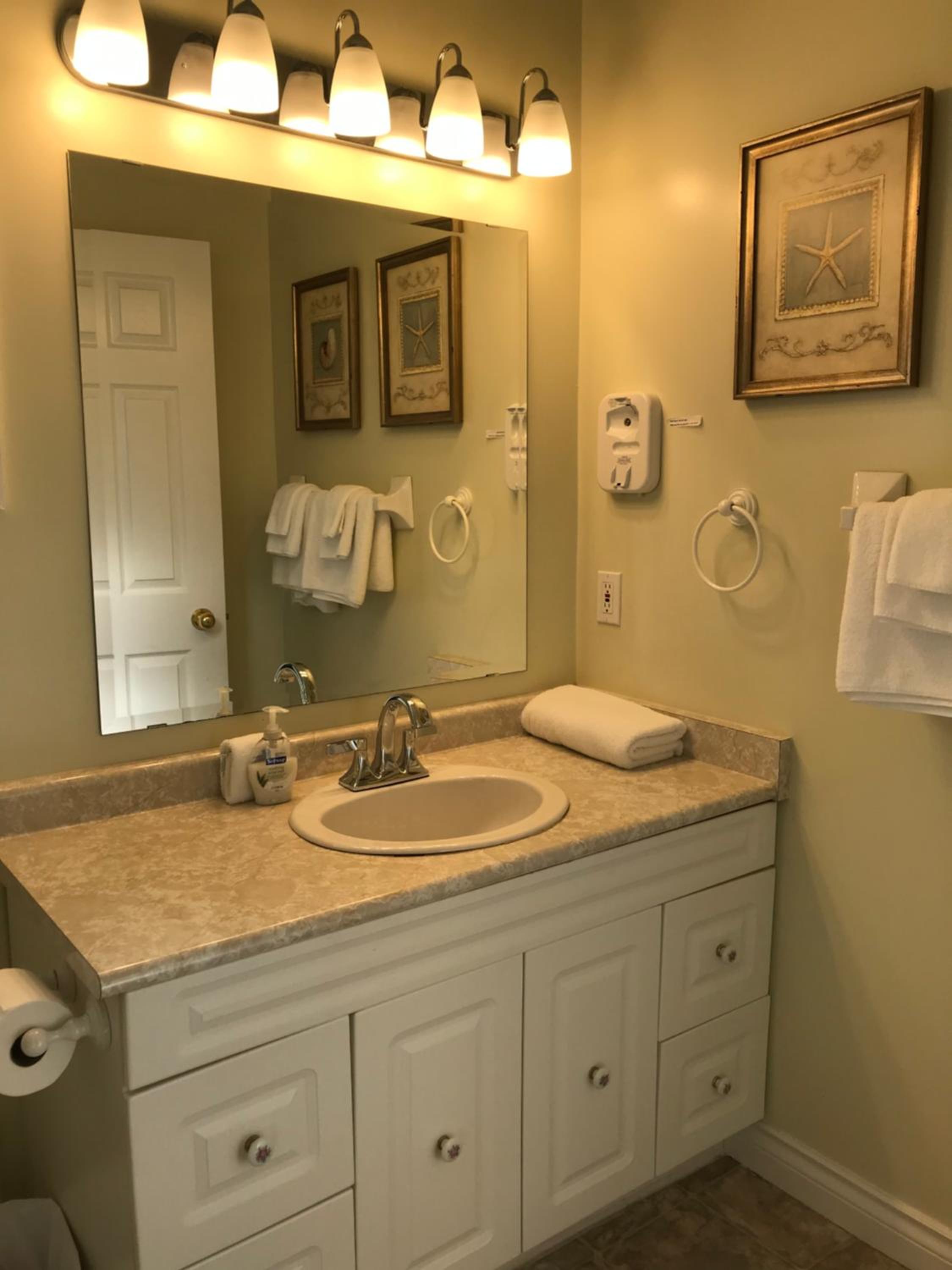 Premier Queen Suite photo 2