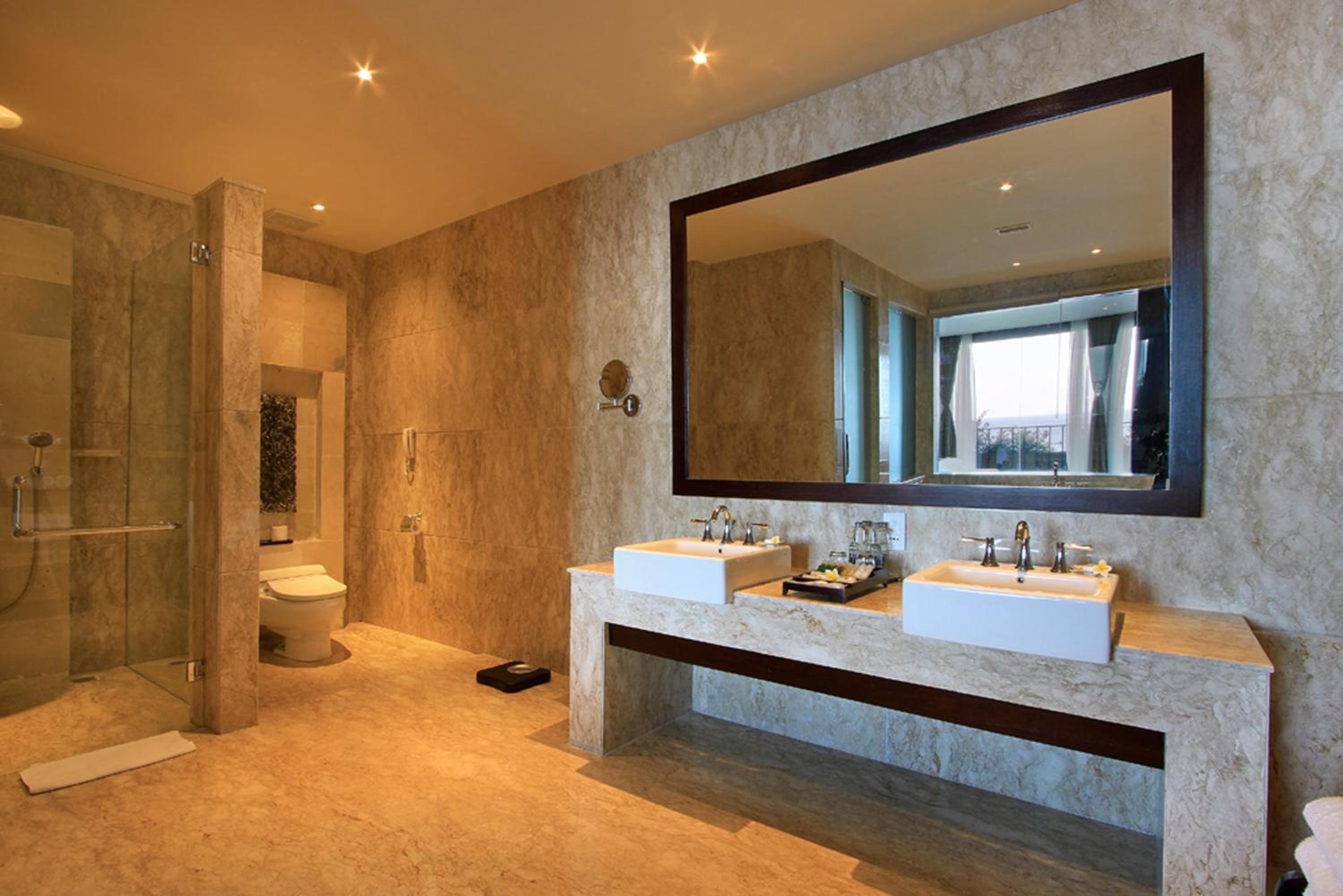 Presidential Suite with Ocean View photo 2