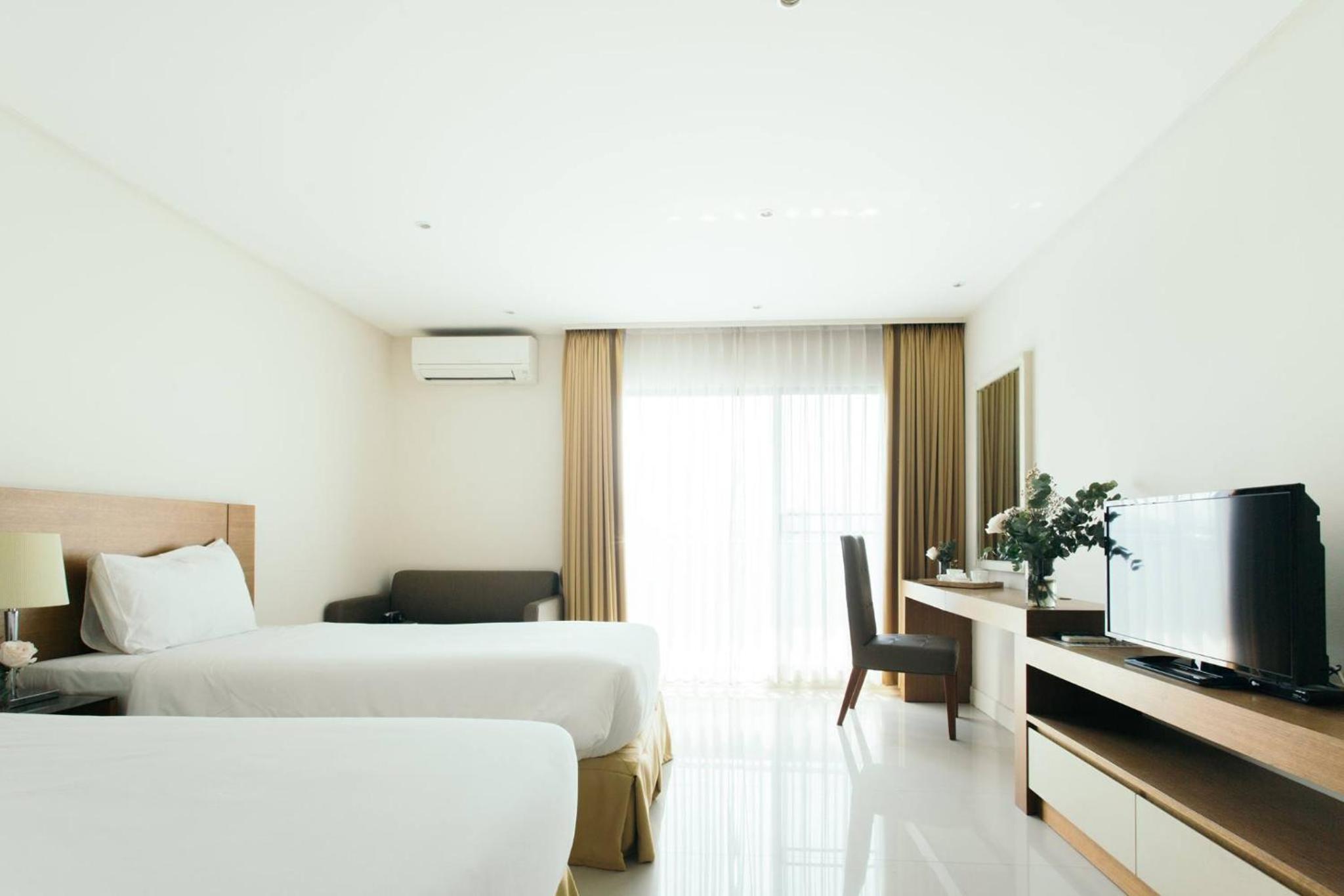 Superior Twin Room photo 2