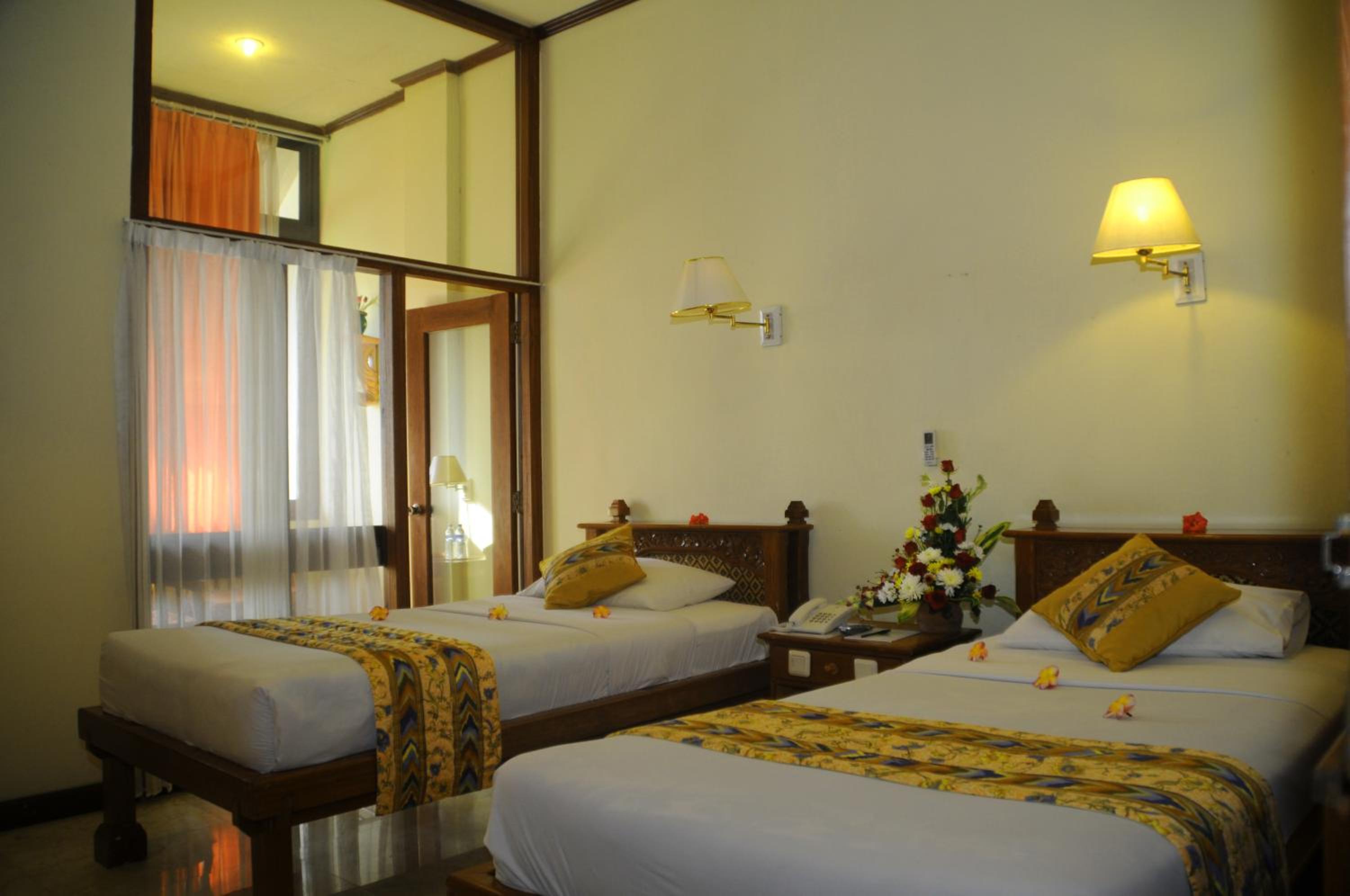 Standard Double or Twin Room - Photo 6