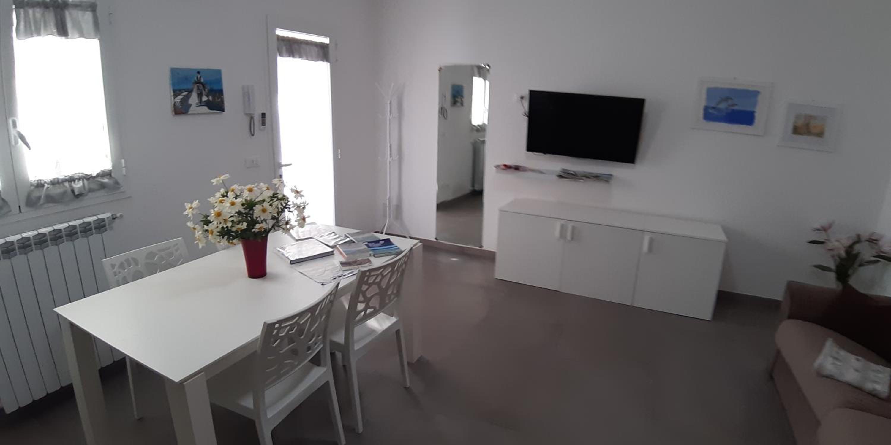 One-Bedroom House photo 2
