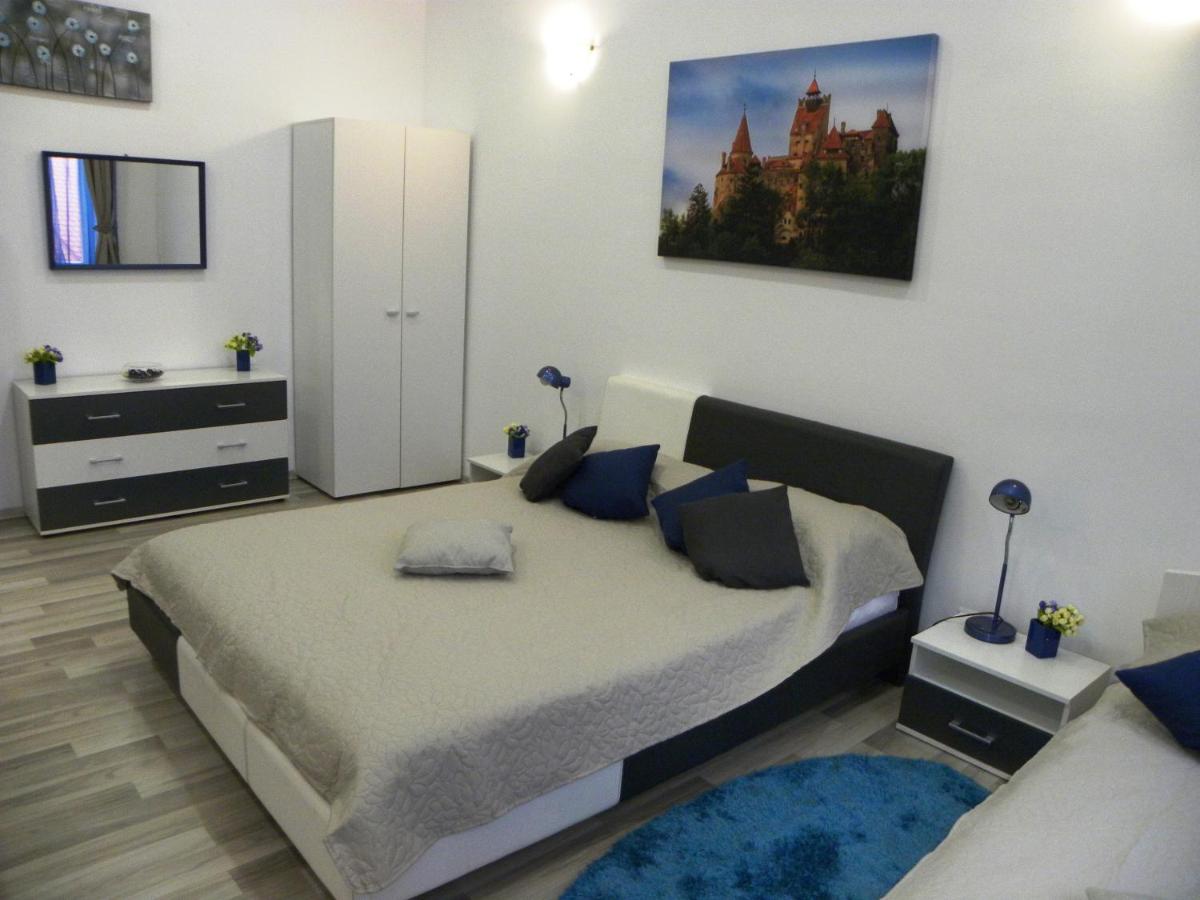 Deluxe Apartment photo 3