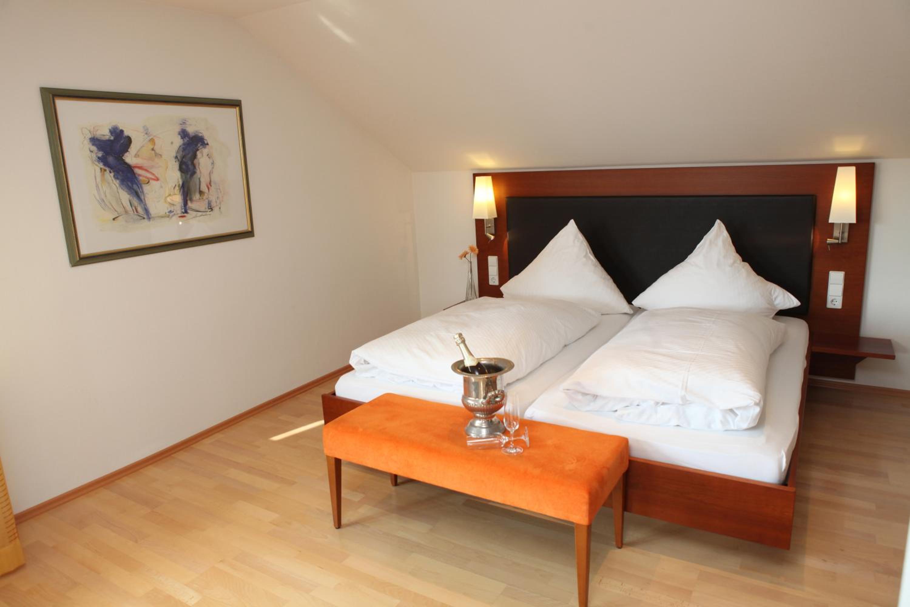 Standard Double Room photo 2