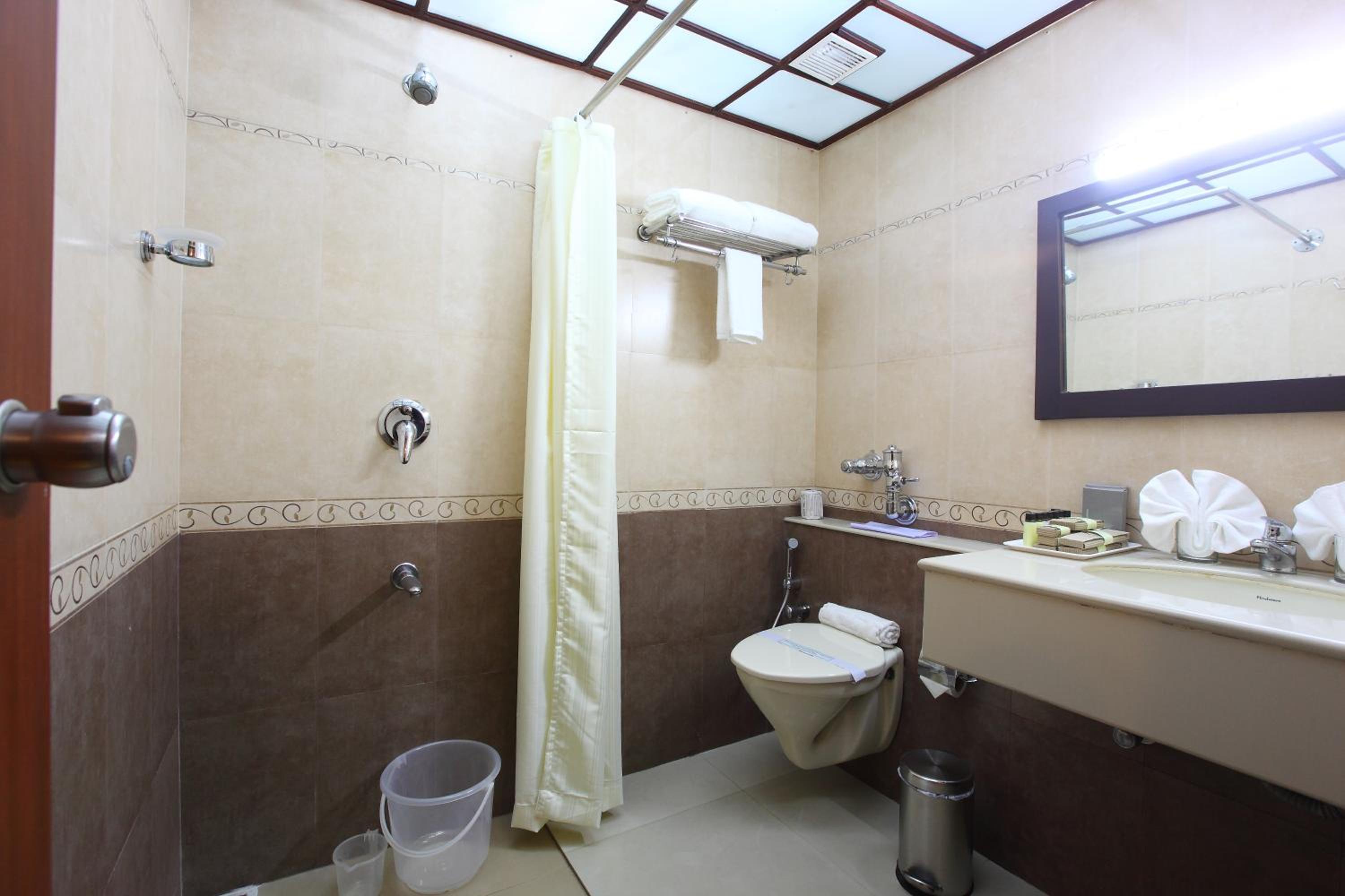 Standard Double Room with Fan photo 2