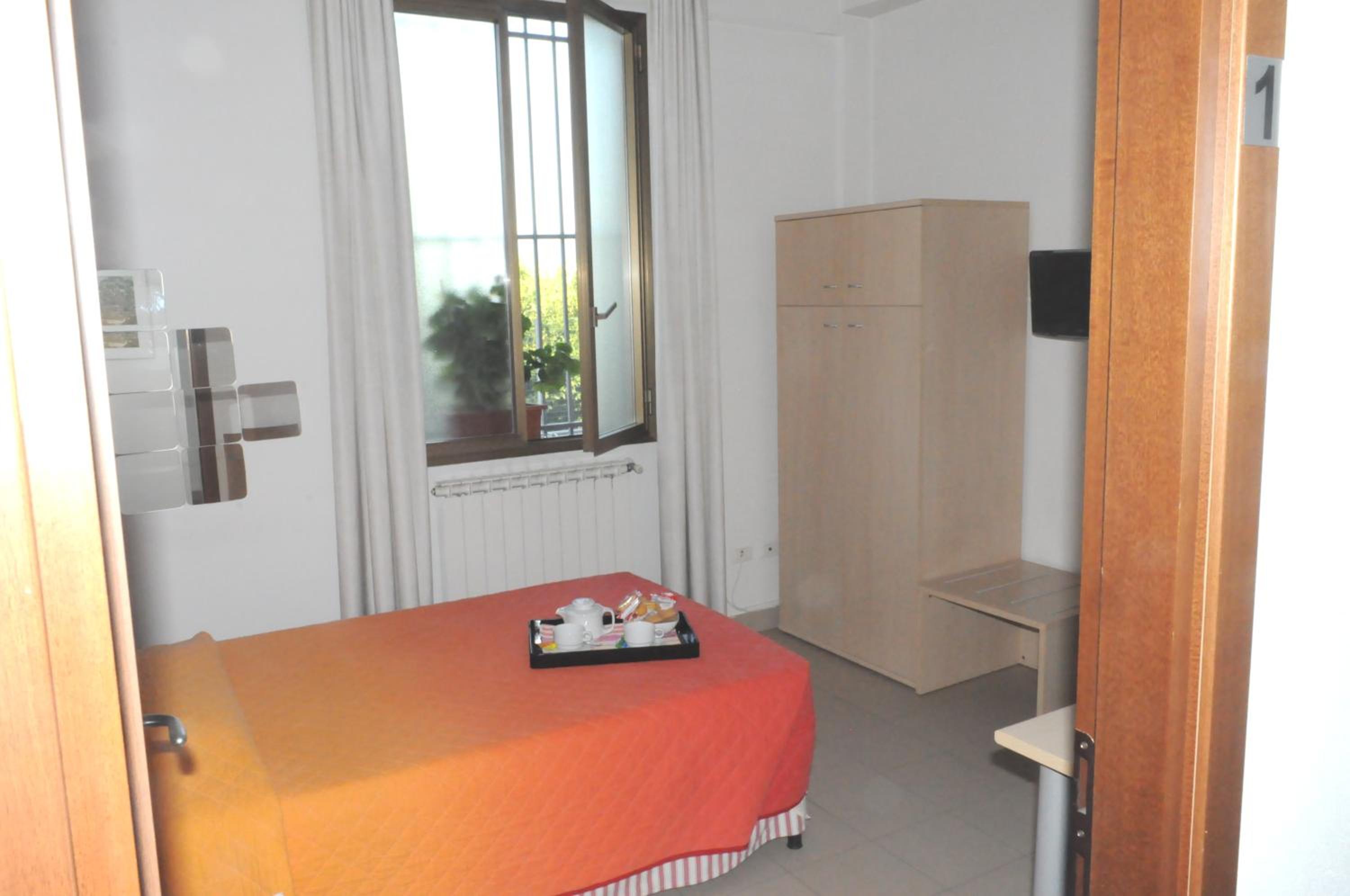 Single Room photo 3