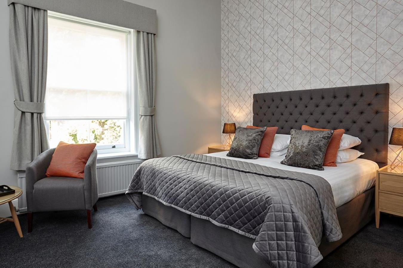 Classic Double or Twin Room photo 3