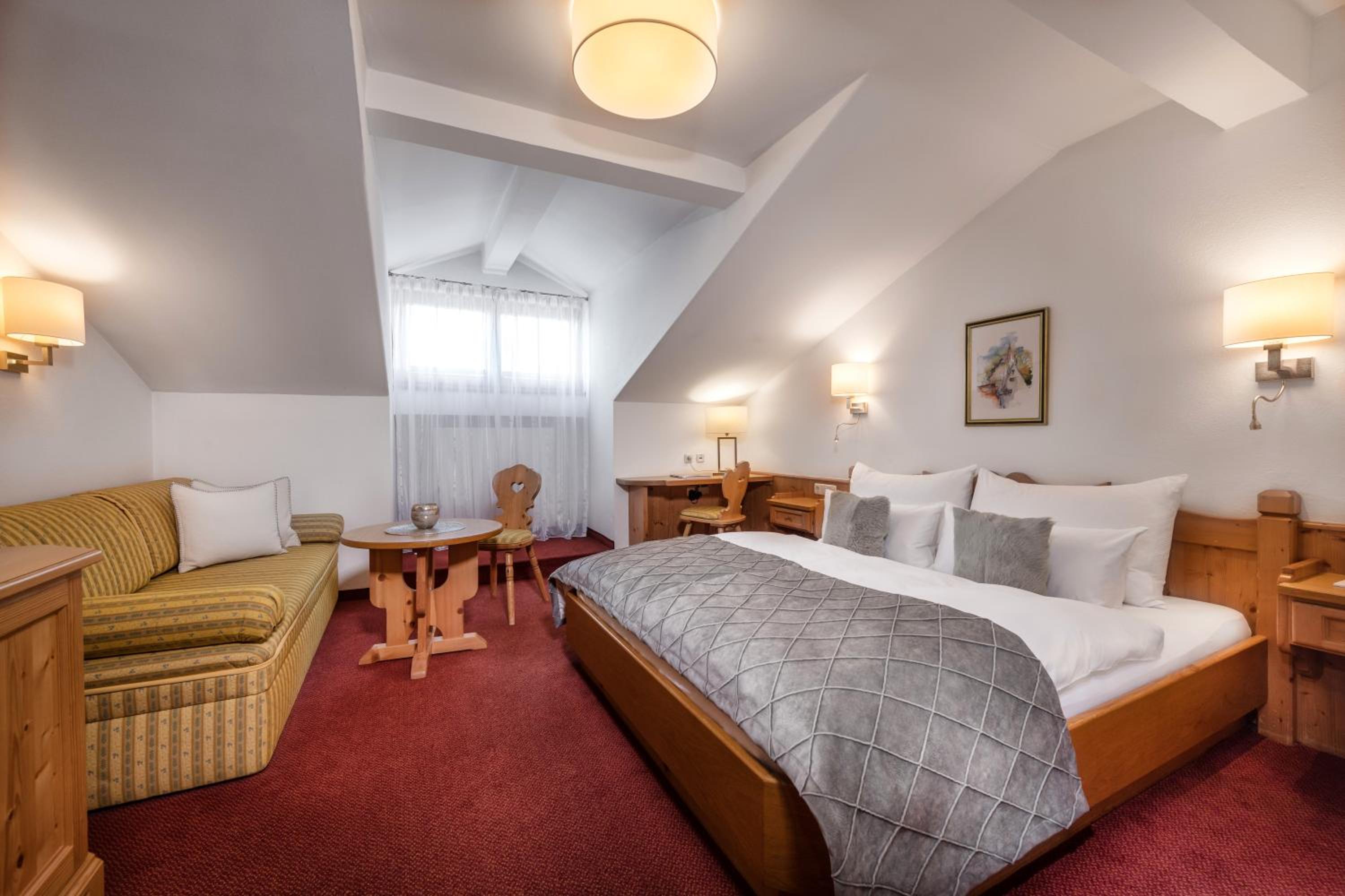 Classic Double Room