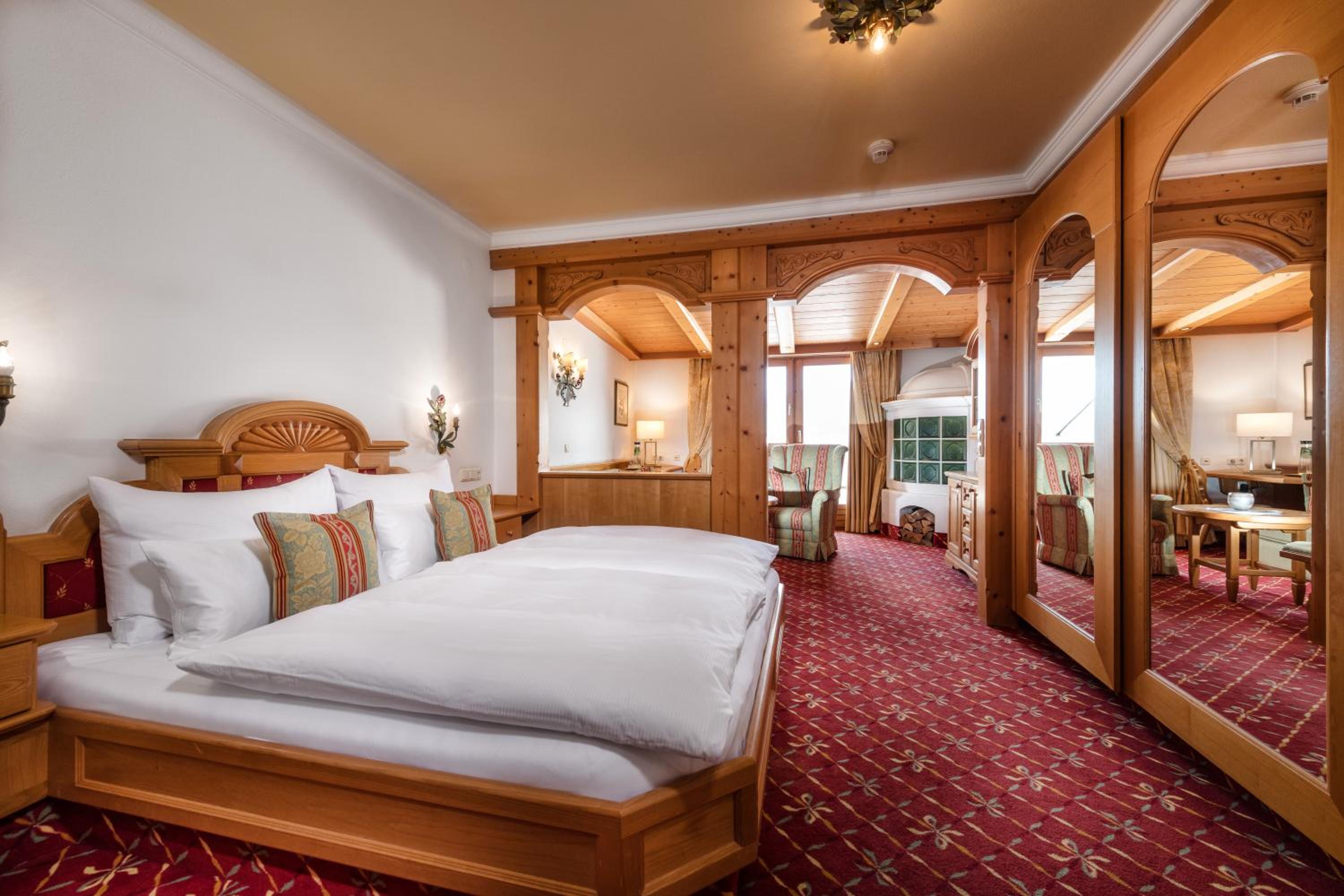 Junior Suite with Balcony