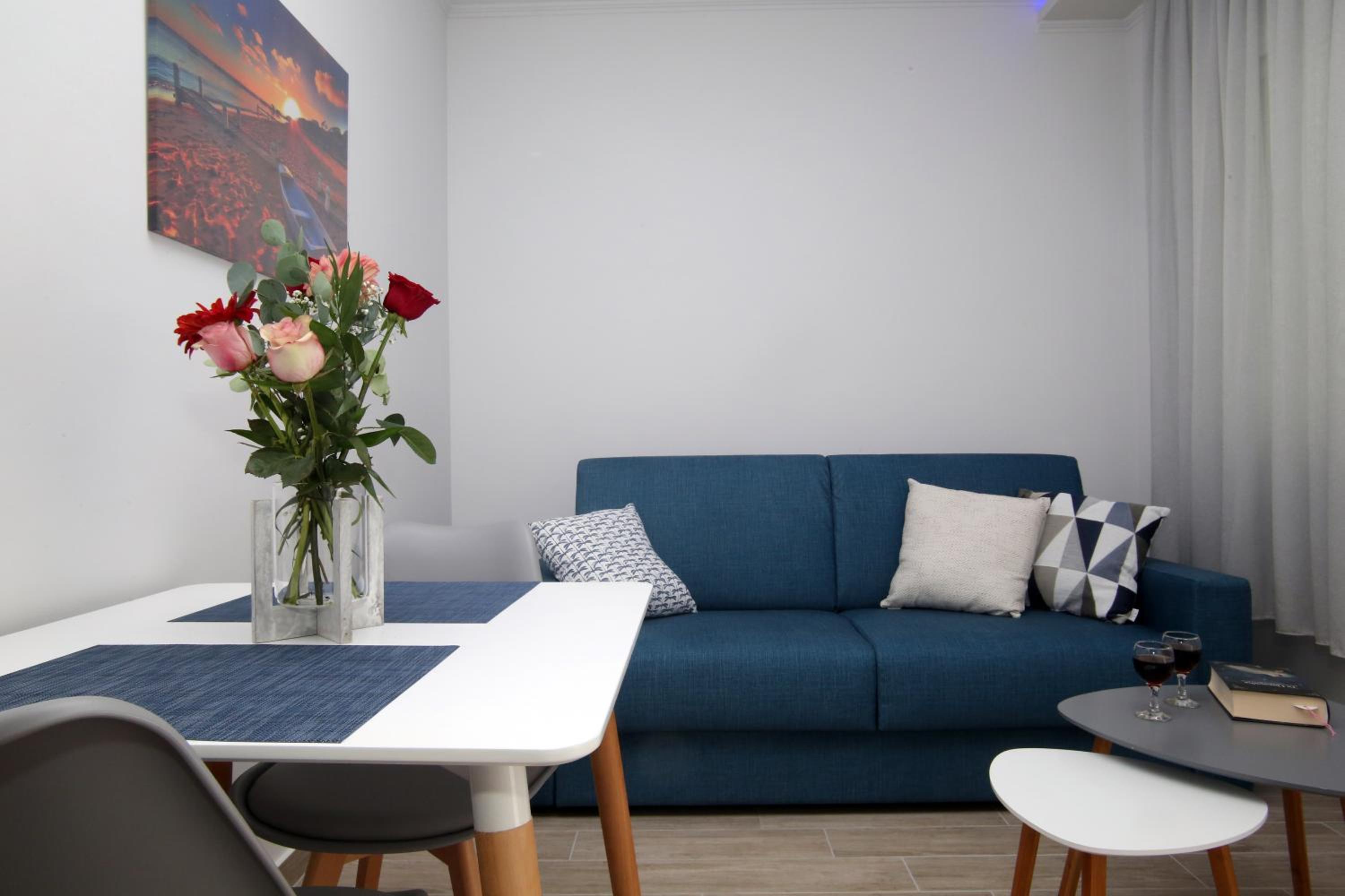 Deluxe Apartment