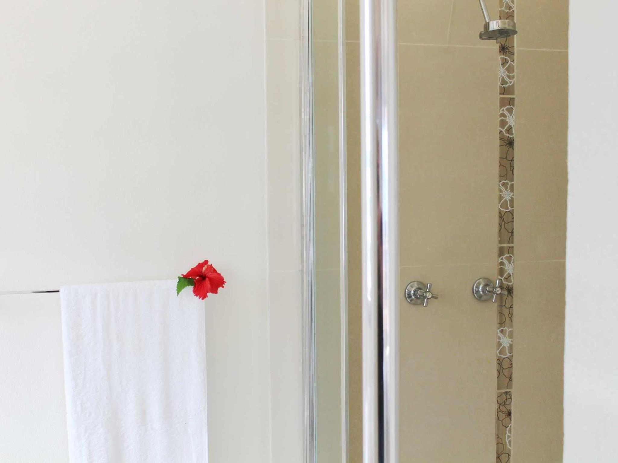 Studio Apartment with Pool View photo 2