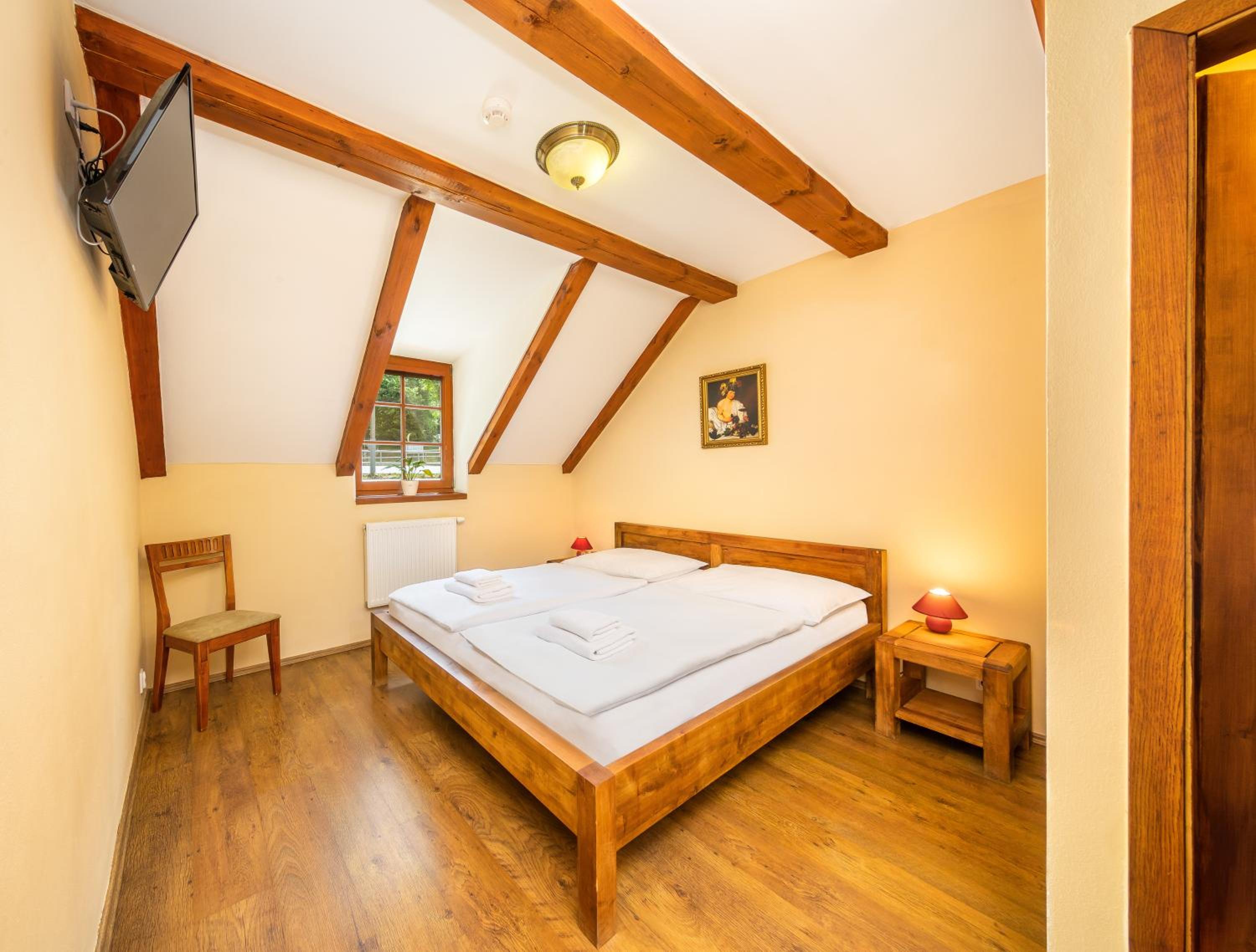 Economy Double Room photo 3