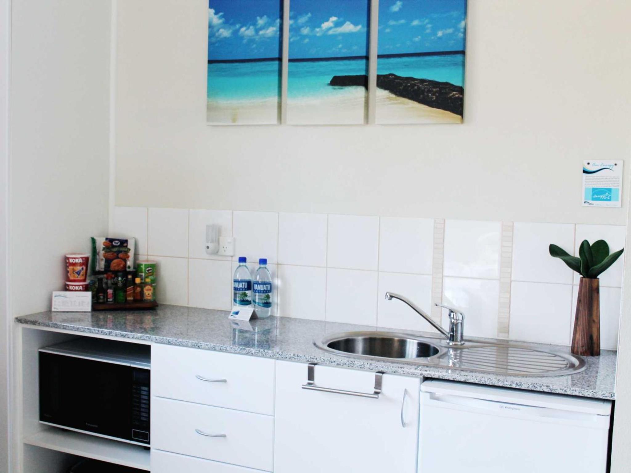 Studio Apartment with Garden View photo 3