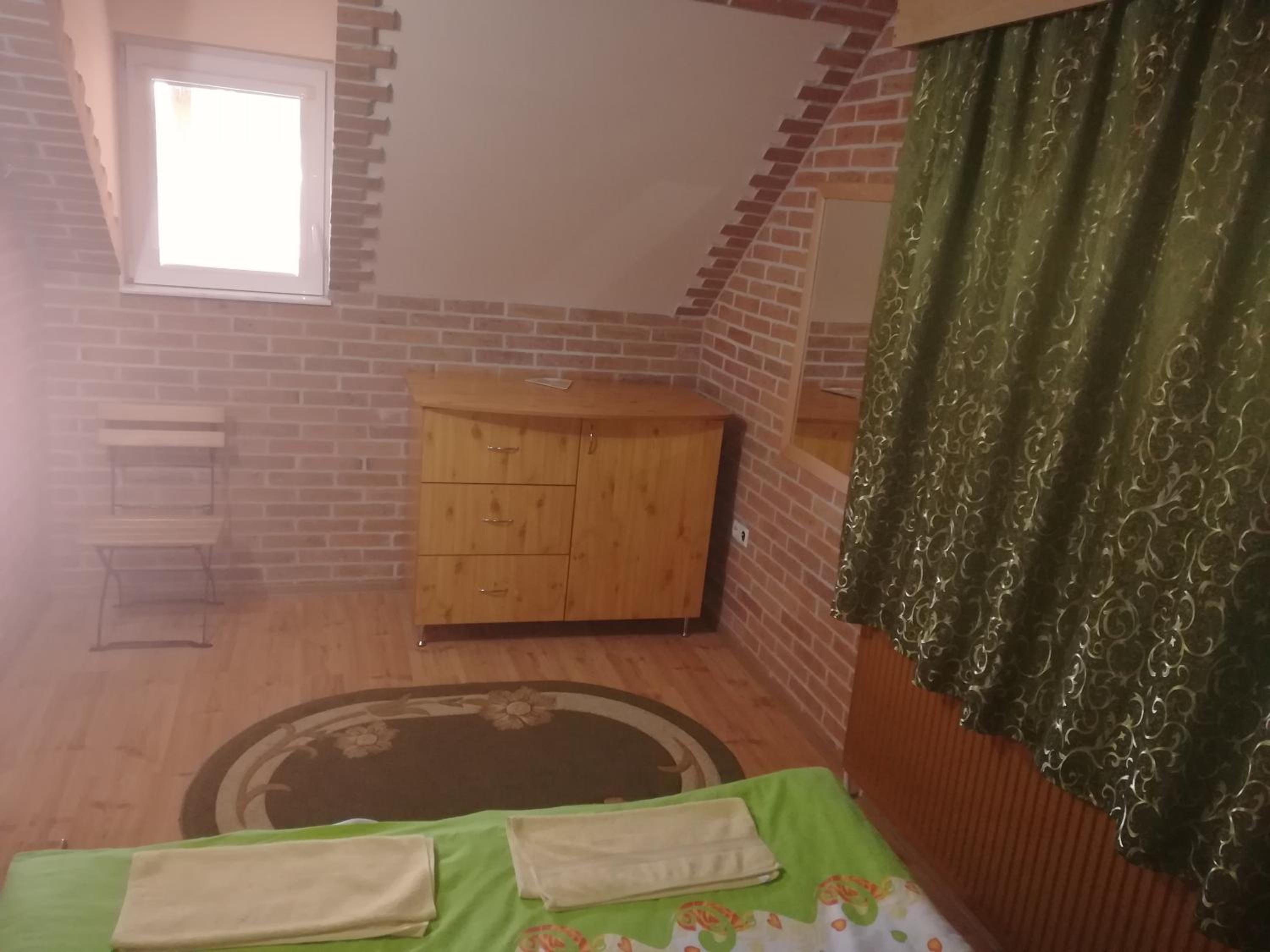 Standard Double Room with Shared Bathroom photo 1