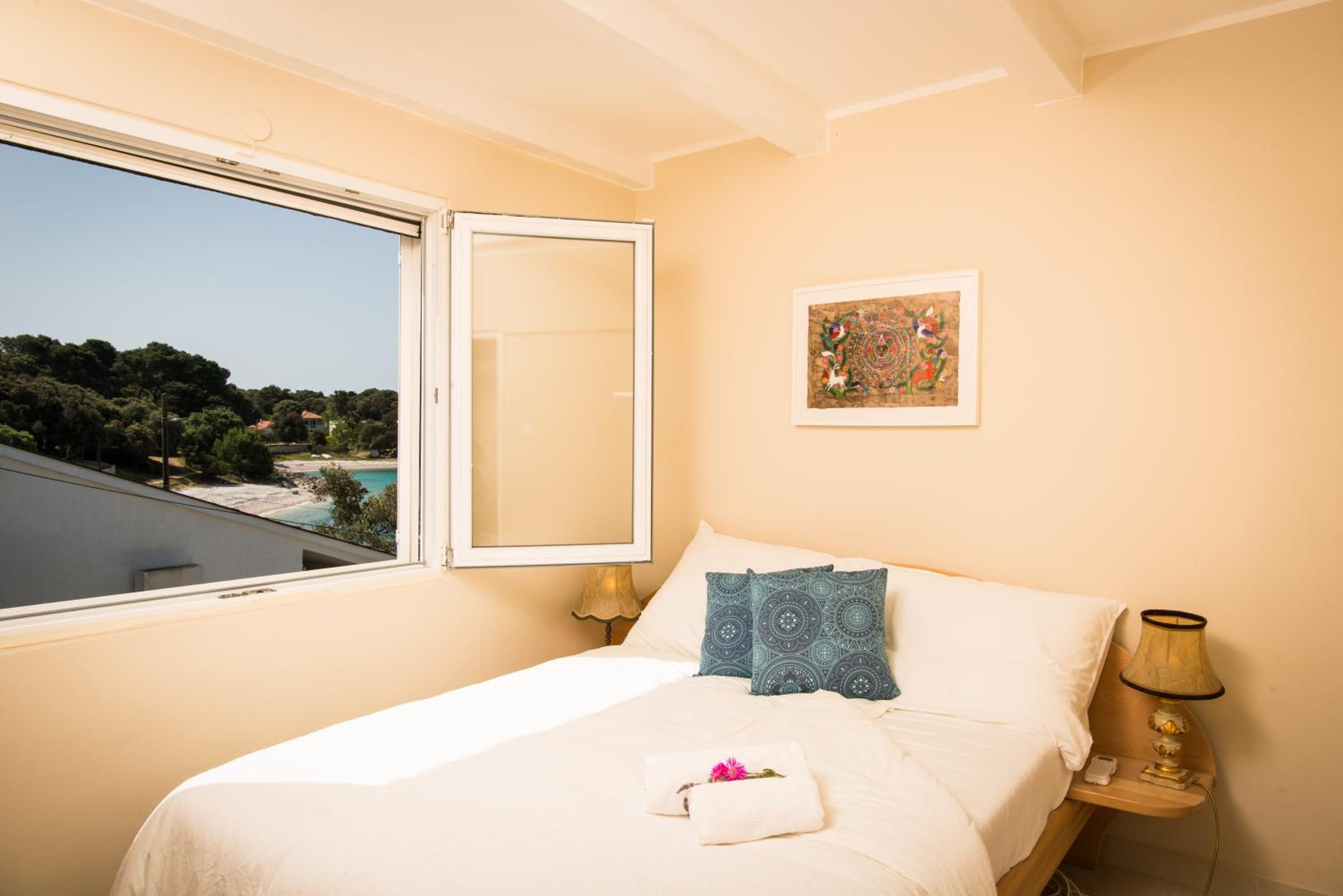 Apartment with Sea View photo 3