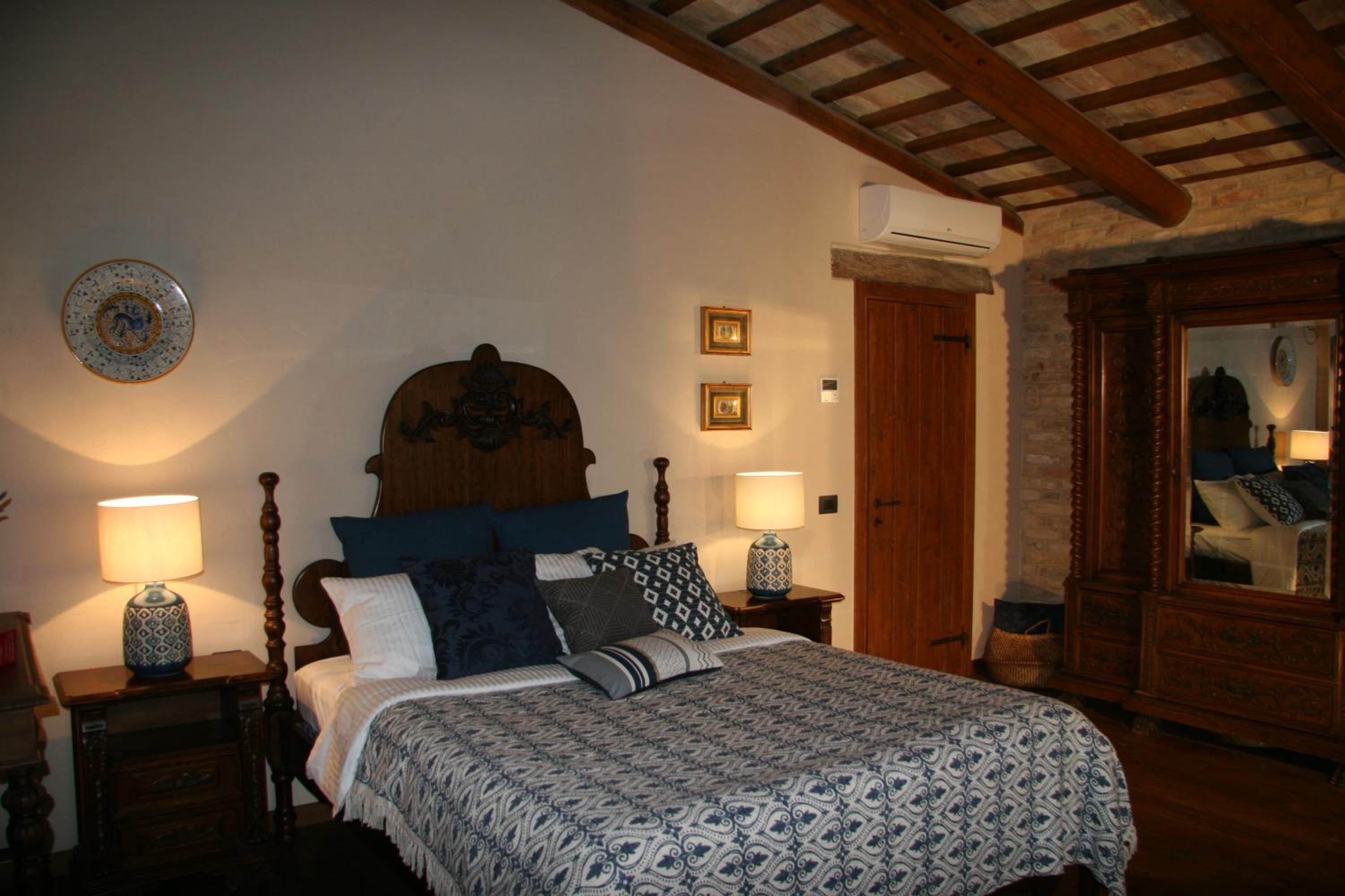 King Room with Mountain View