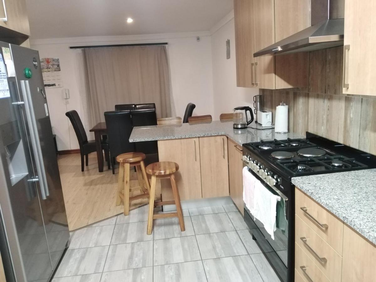 Single Room with Private External Bathroom photo 3