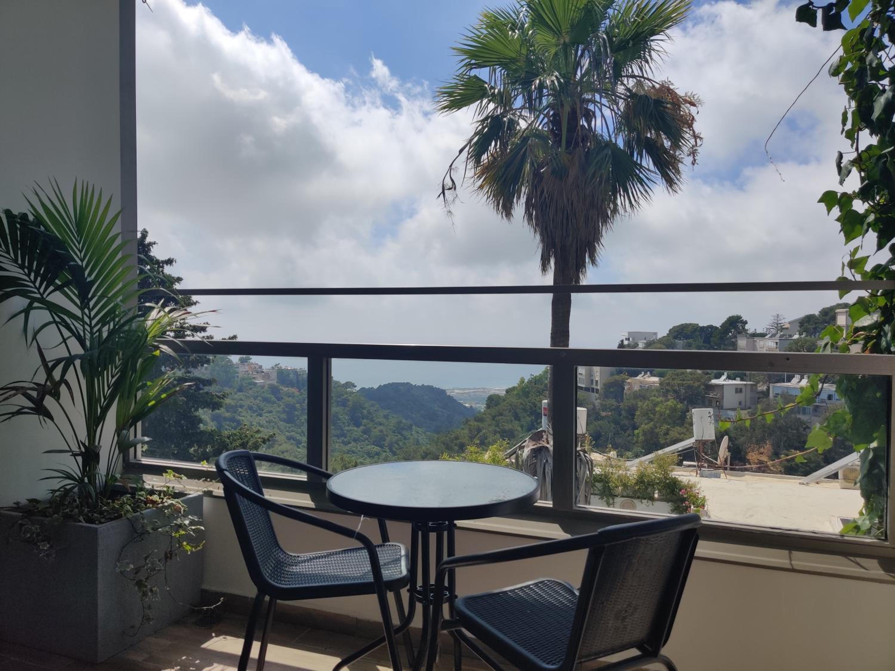Studio Apartment with Sea View - Photo 4