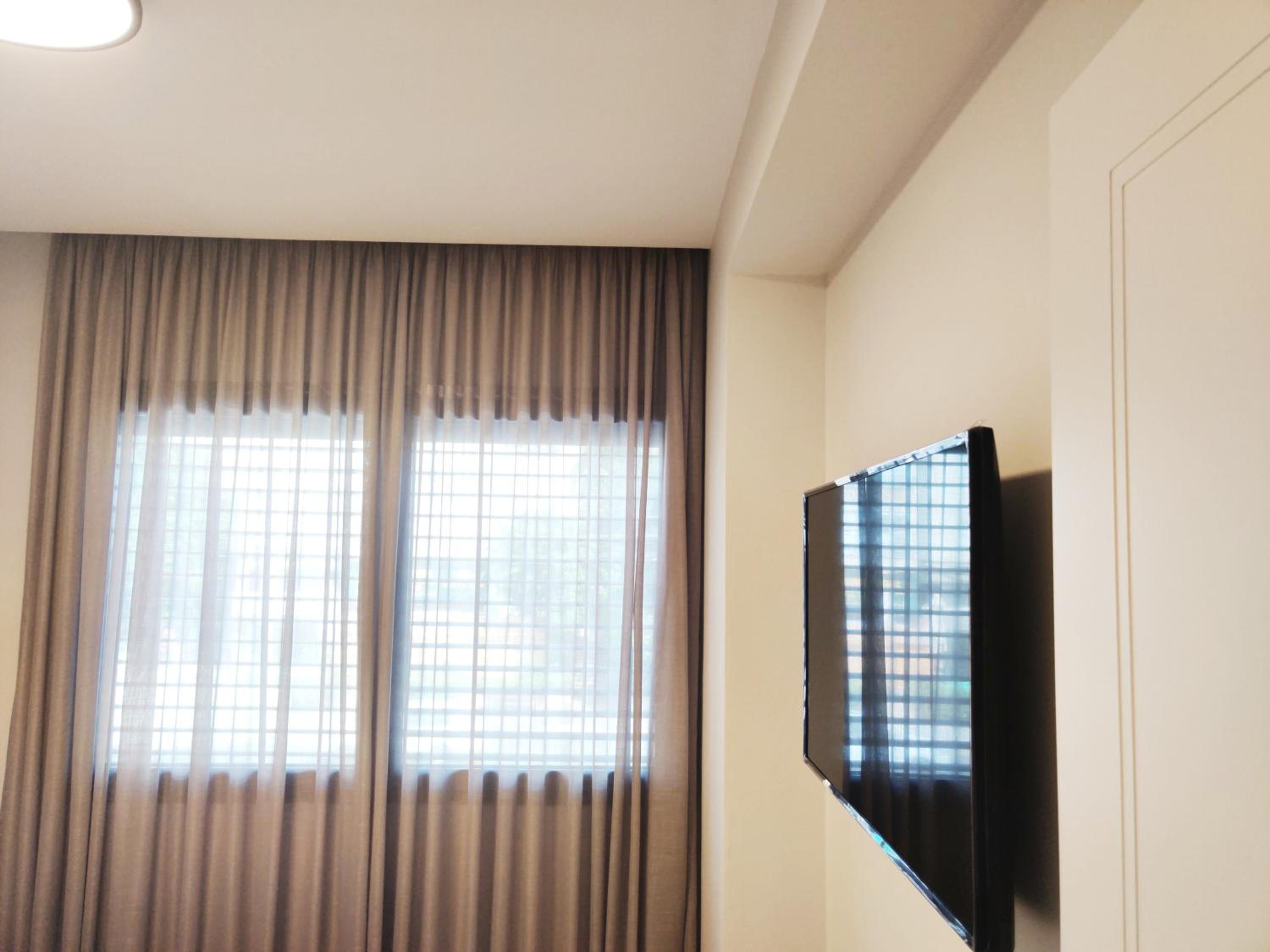 Two-Bedroom Apartment - Photo 11