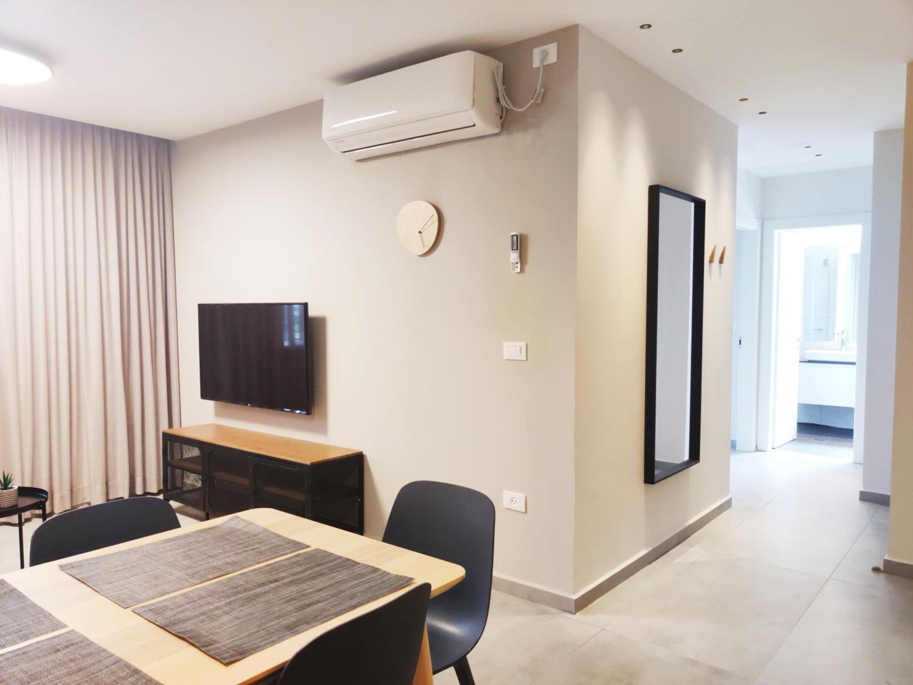 Two-Bedroom Apartment - Photo 9