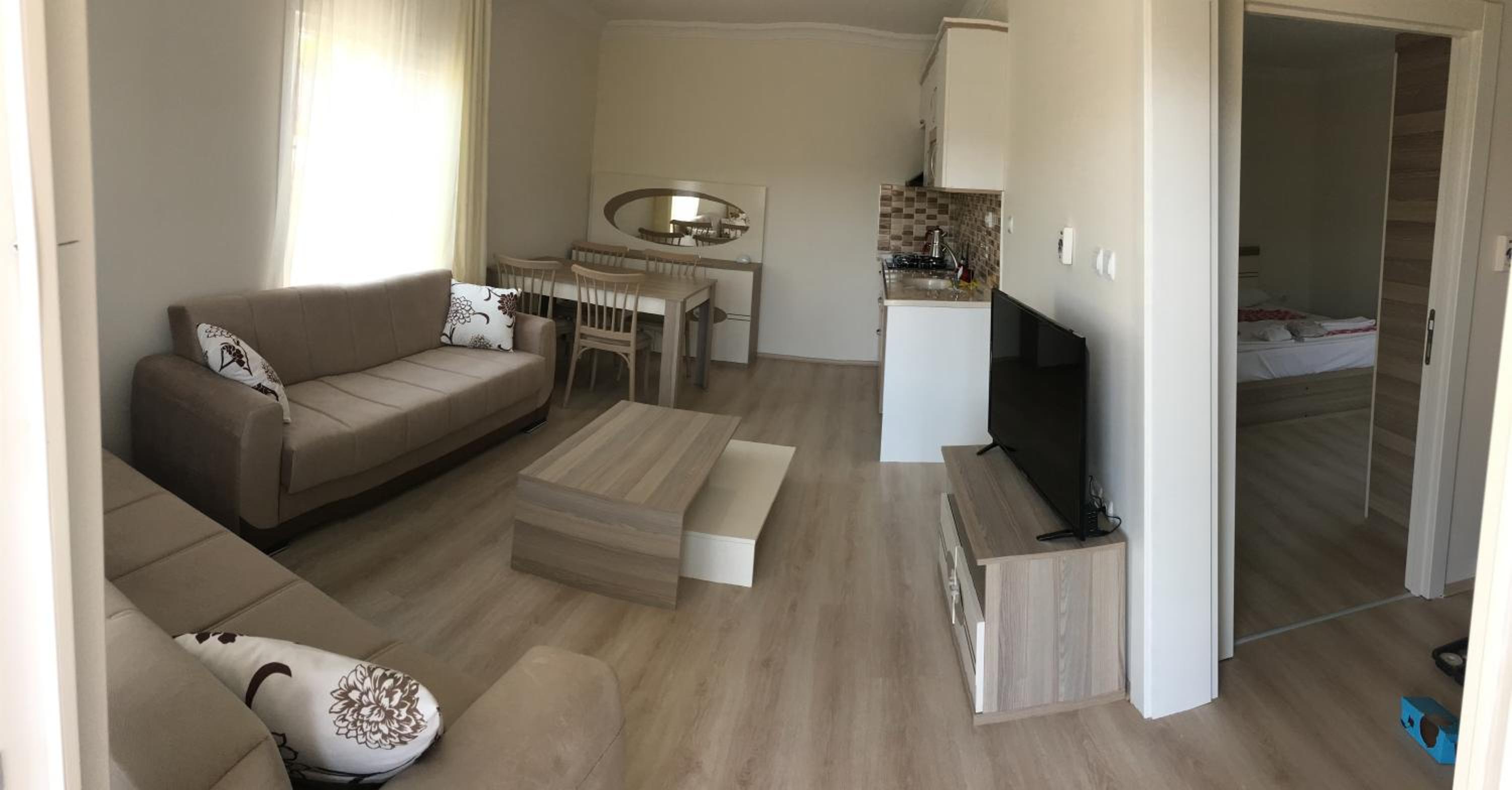 Villa photo 2
