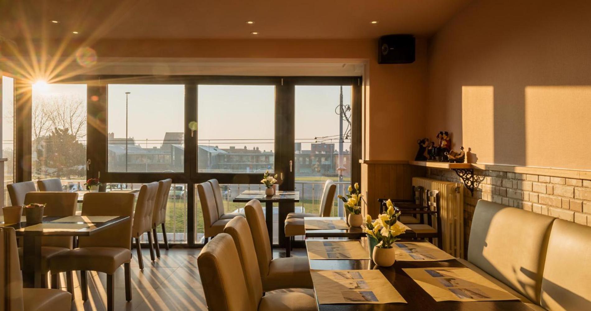 Standard Double Room with Sea View - Photo 6