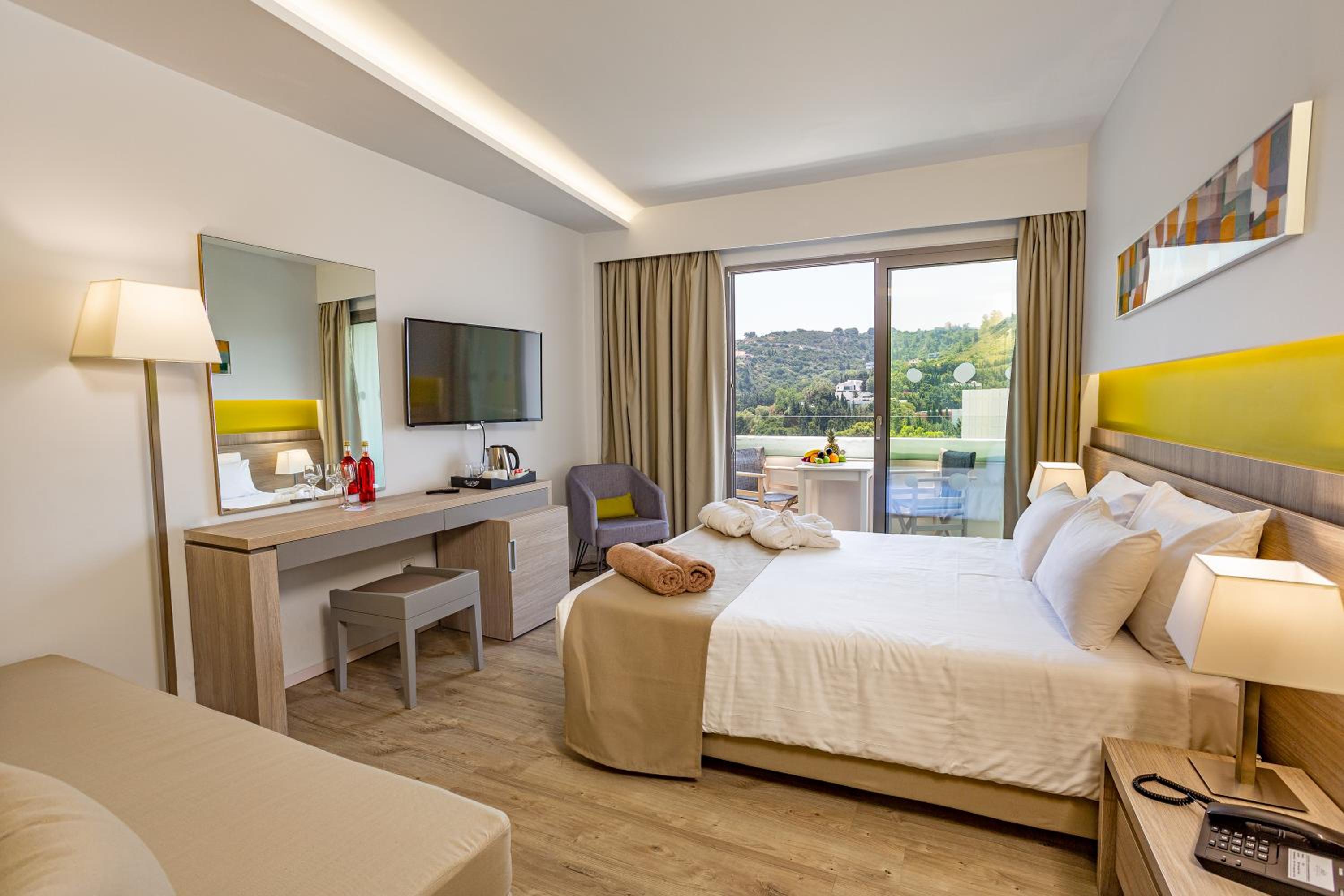 Double or Twin Room with Side Sea View