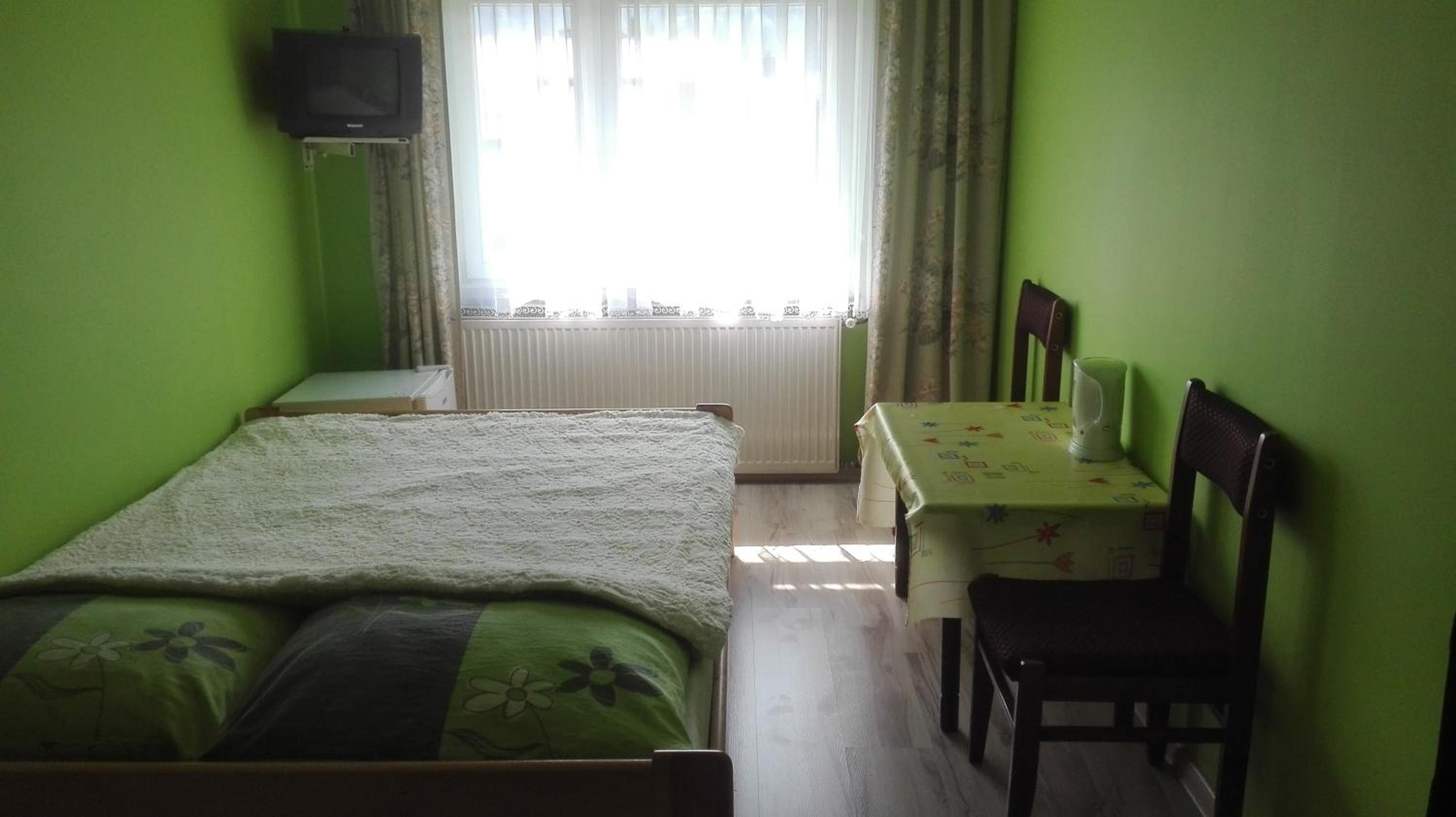 Double Room with Shared Bathroom photo 1