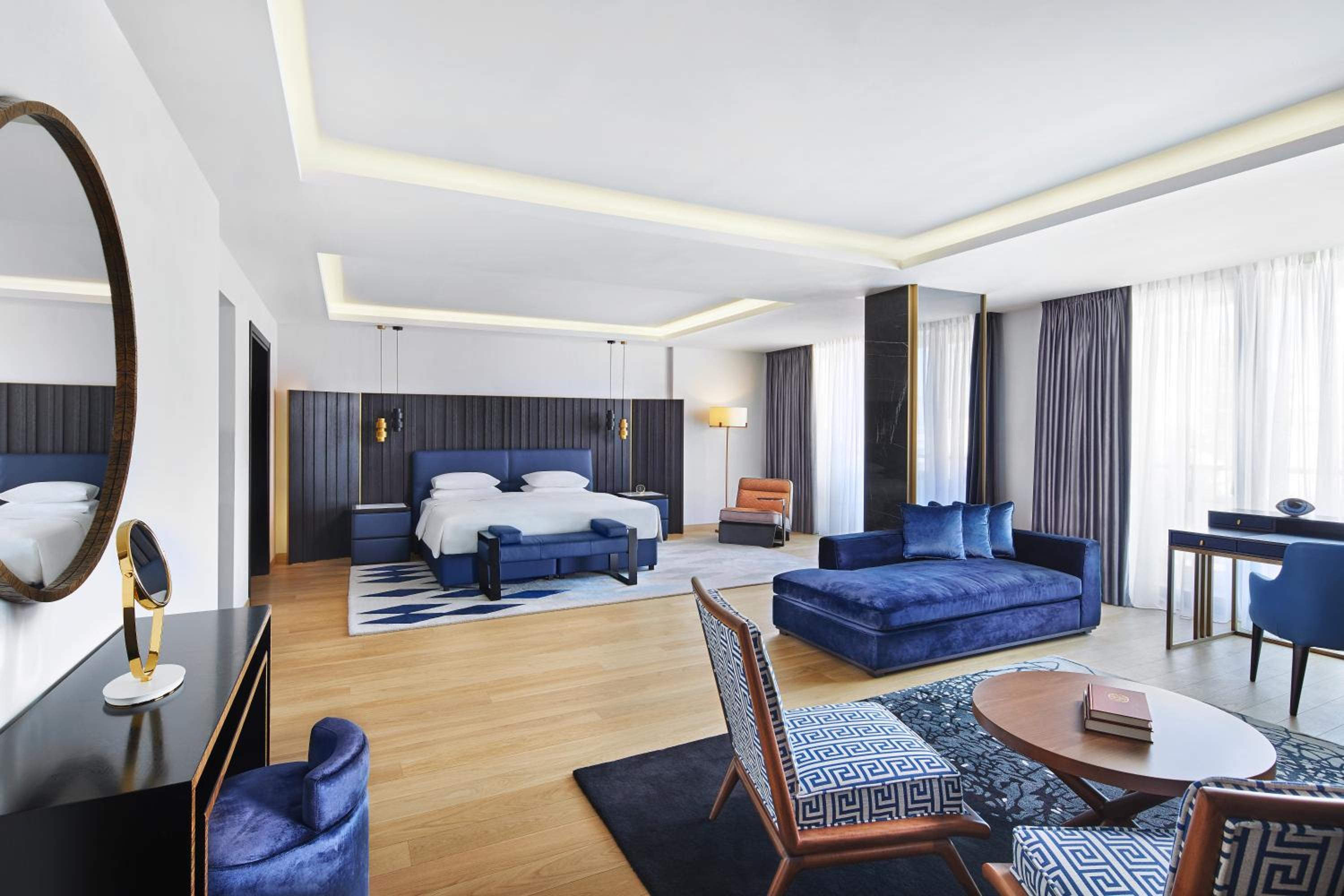Athena Nike Suite
