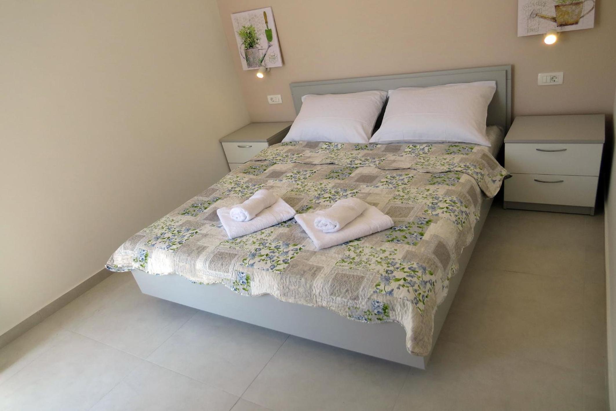 One-Bedroom Apartment with Sea View photo 3