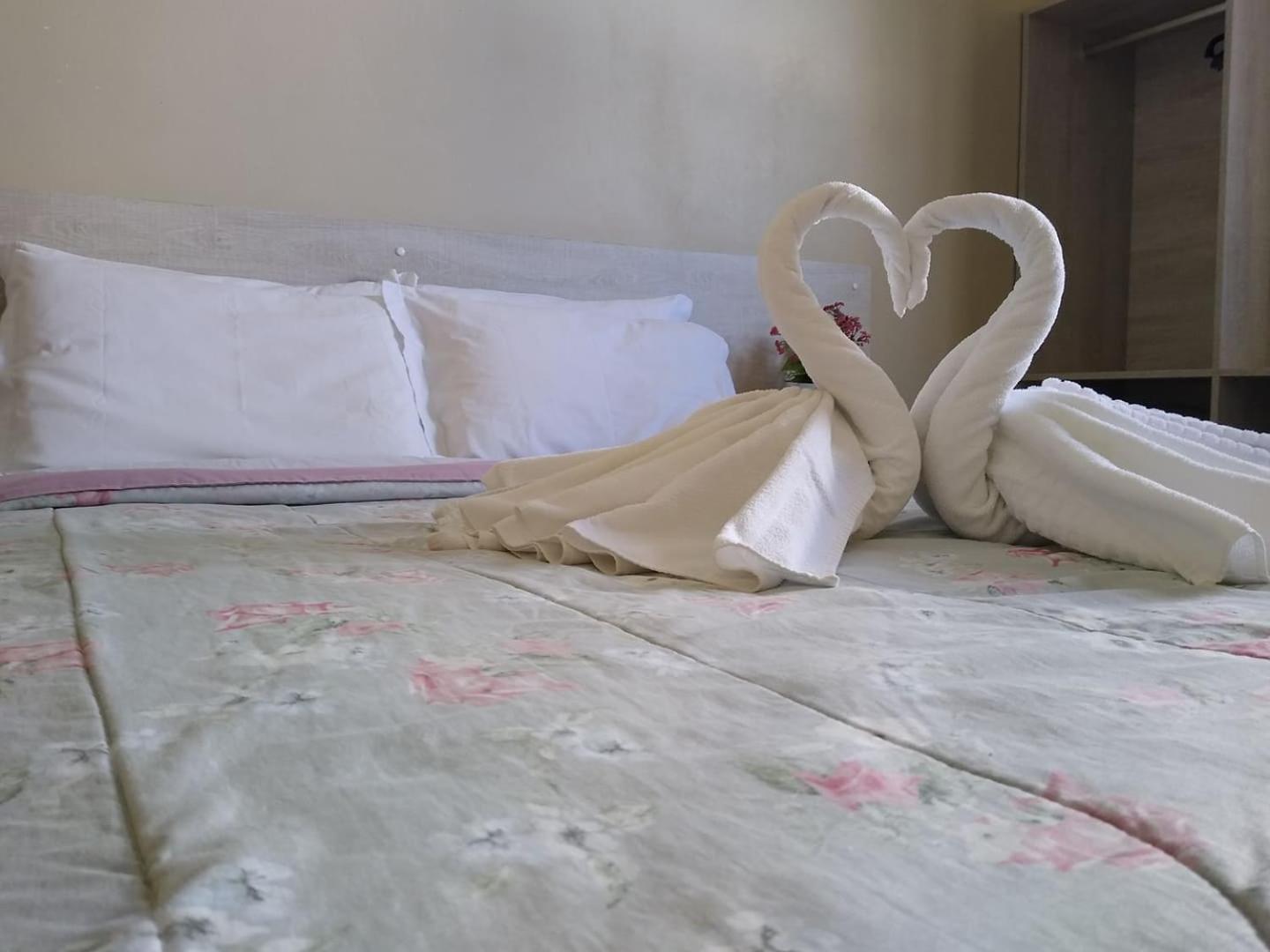 Deluxe Double Room - Photo 3