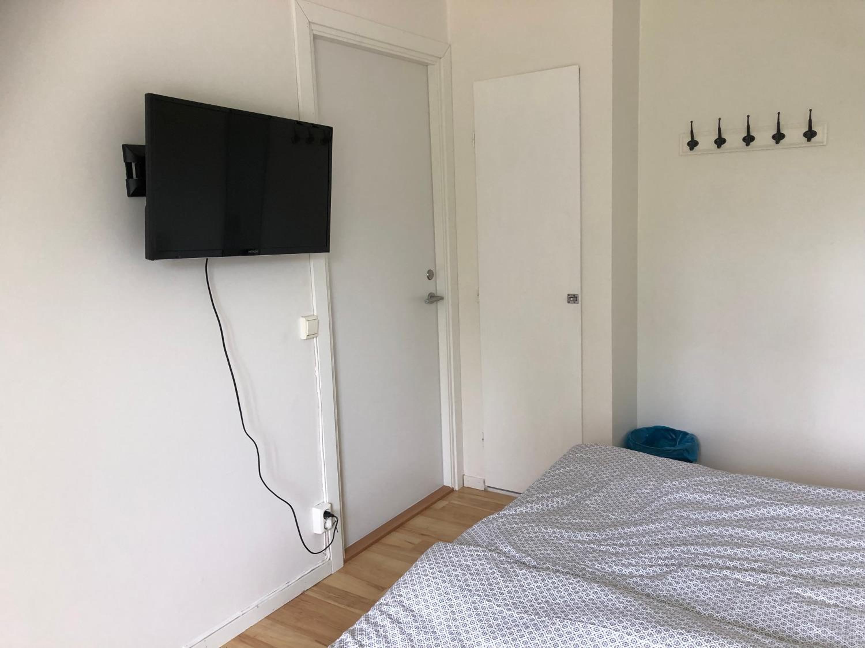 Double Room - Photo 4