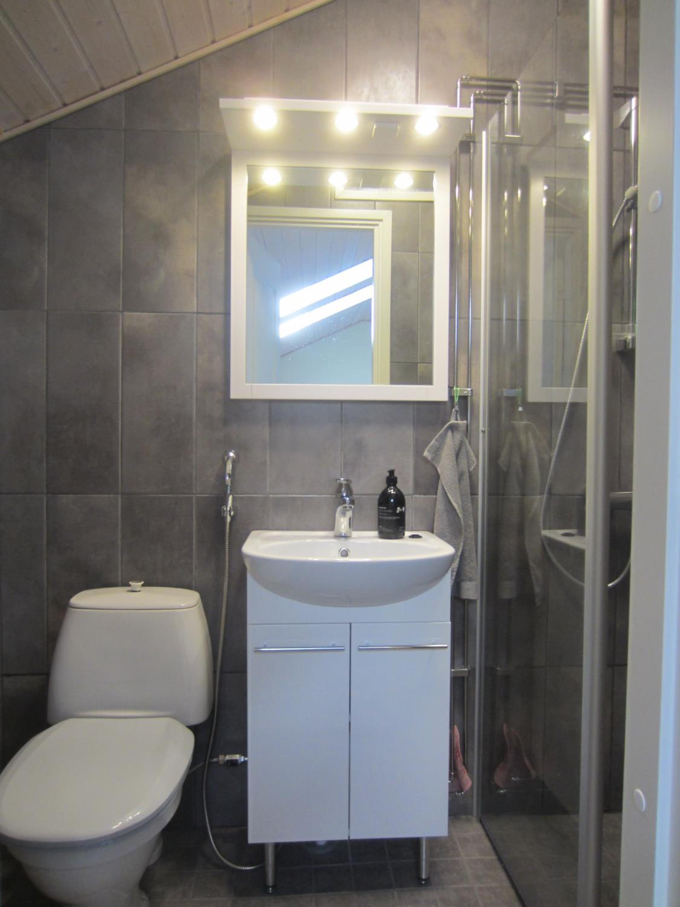 Studio Apartment - Photo 4