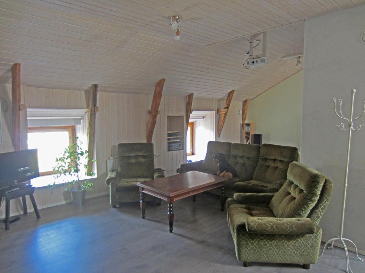 Studio Apartment - Photo 9