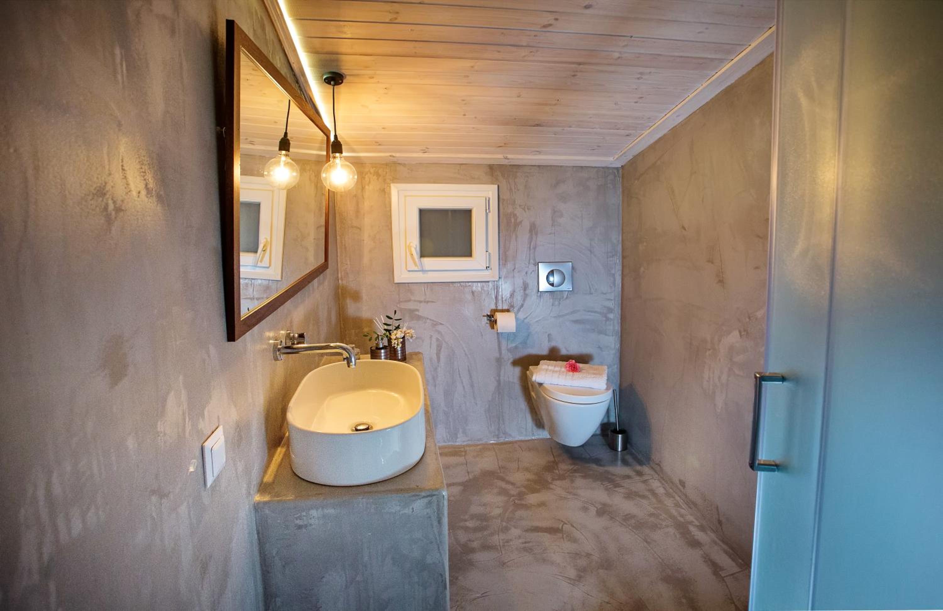 Studio Apartment photo 3
