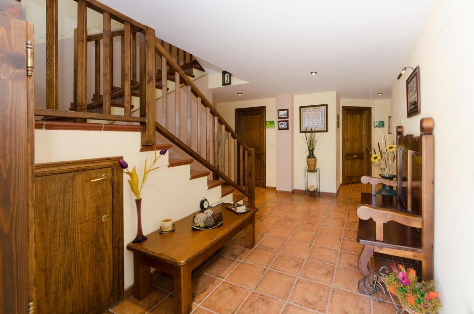 Apartment with Mountain View photo 1