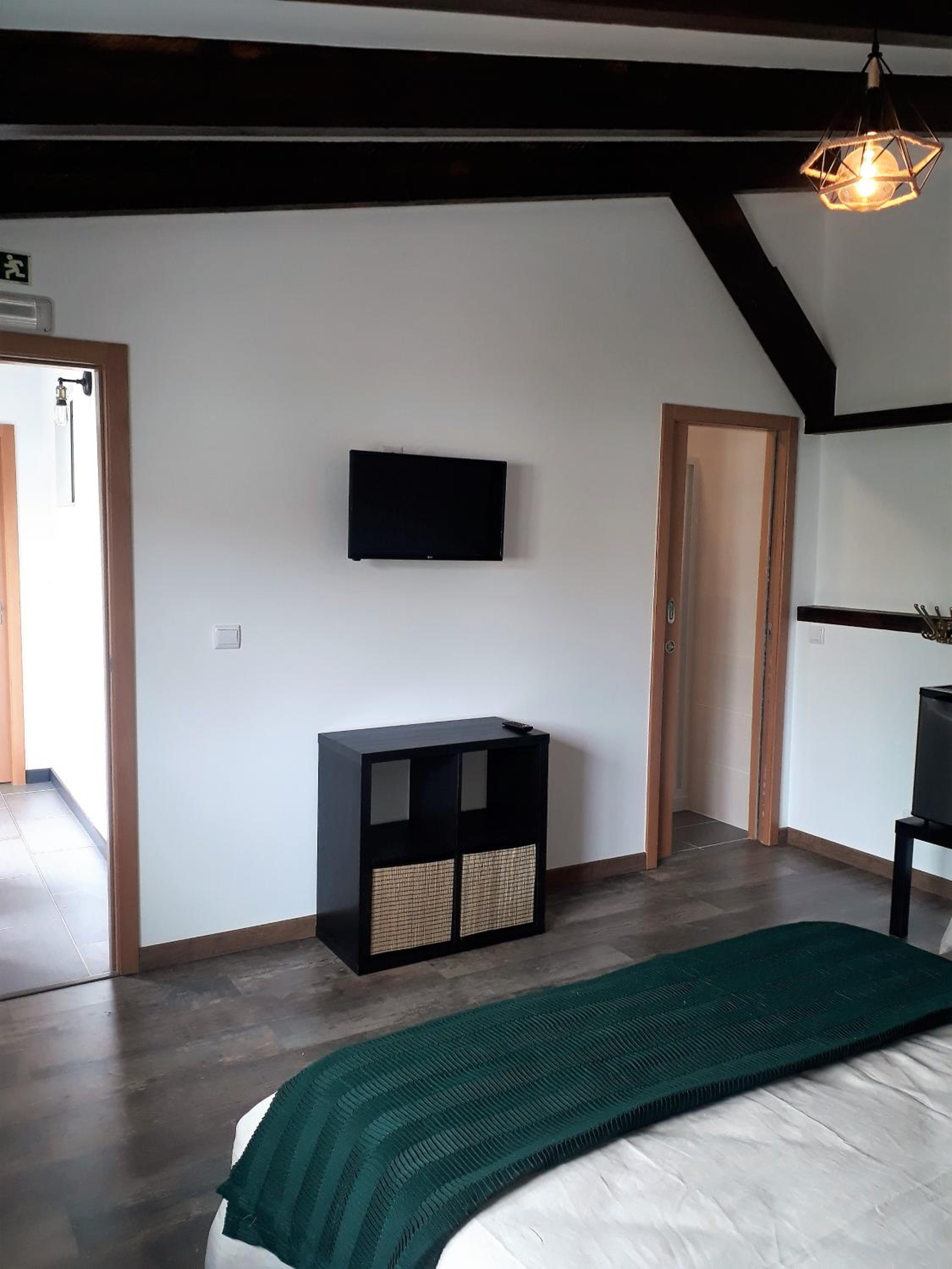Comfort Triple Room - Photo 12