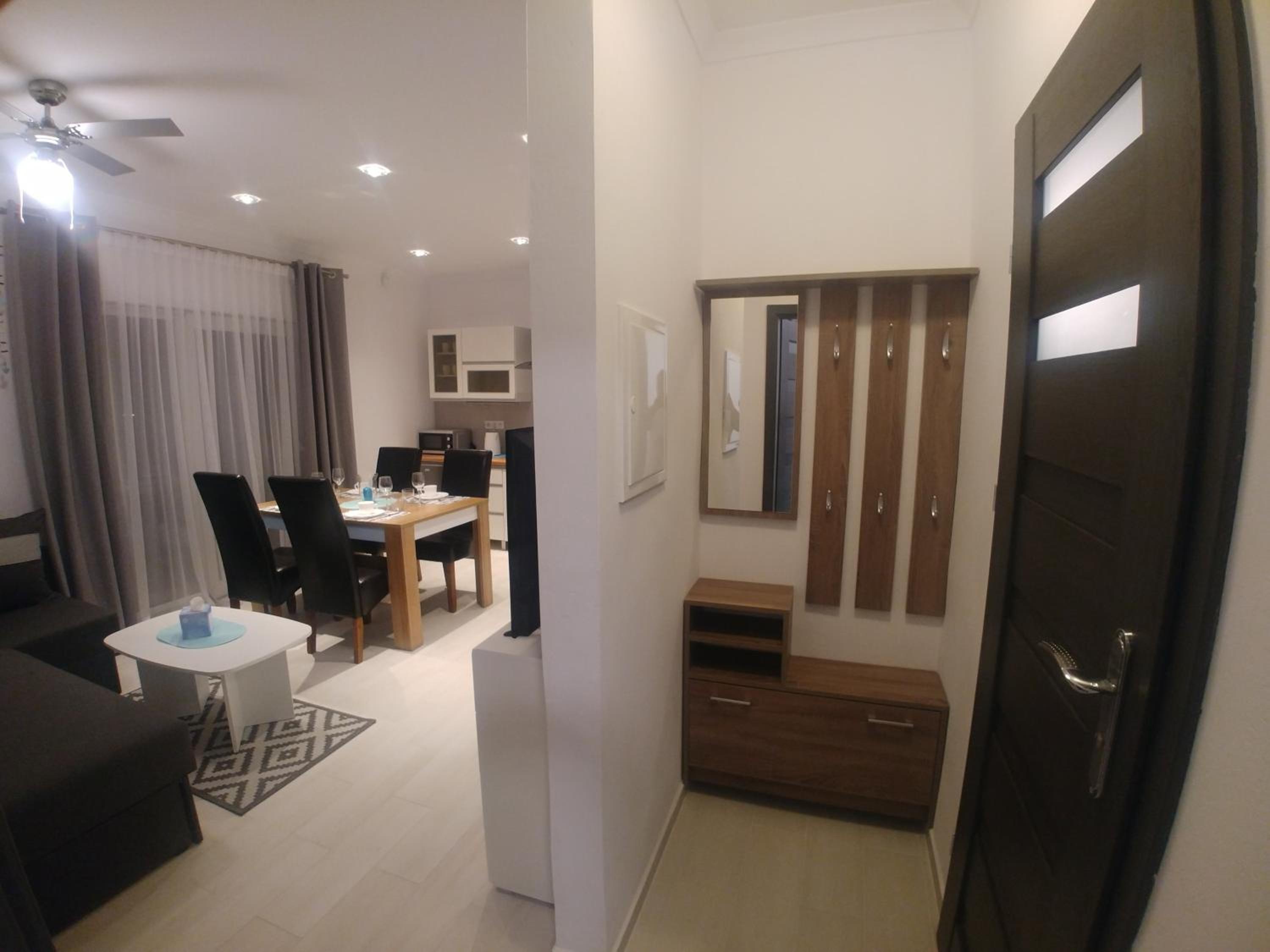 Apartment photo 3